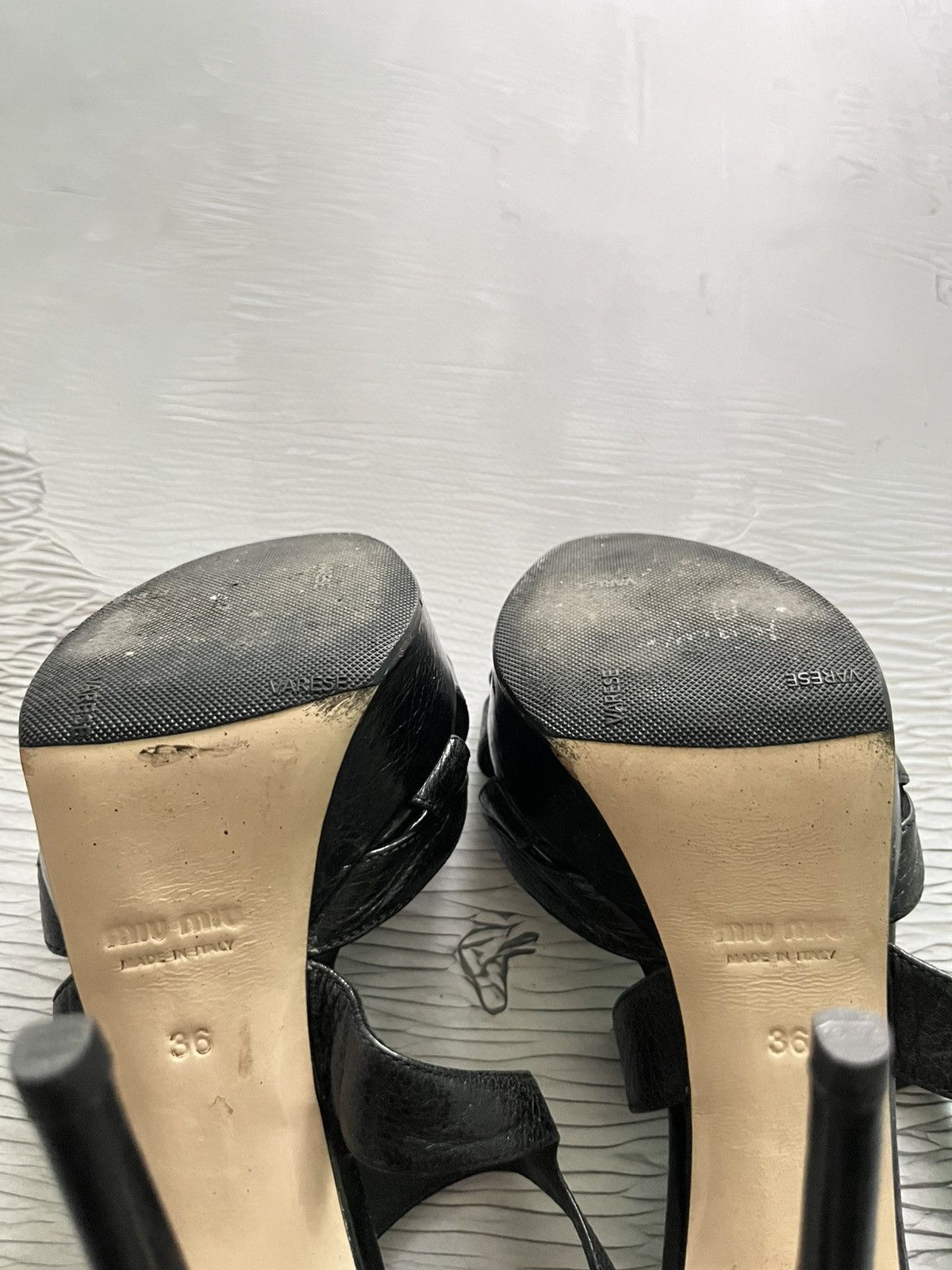 Miu Miu Miu Miu Luxury Heels Made in Italy Leather Black Size US 6 / IT 36 - 7 Thumbnail