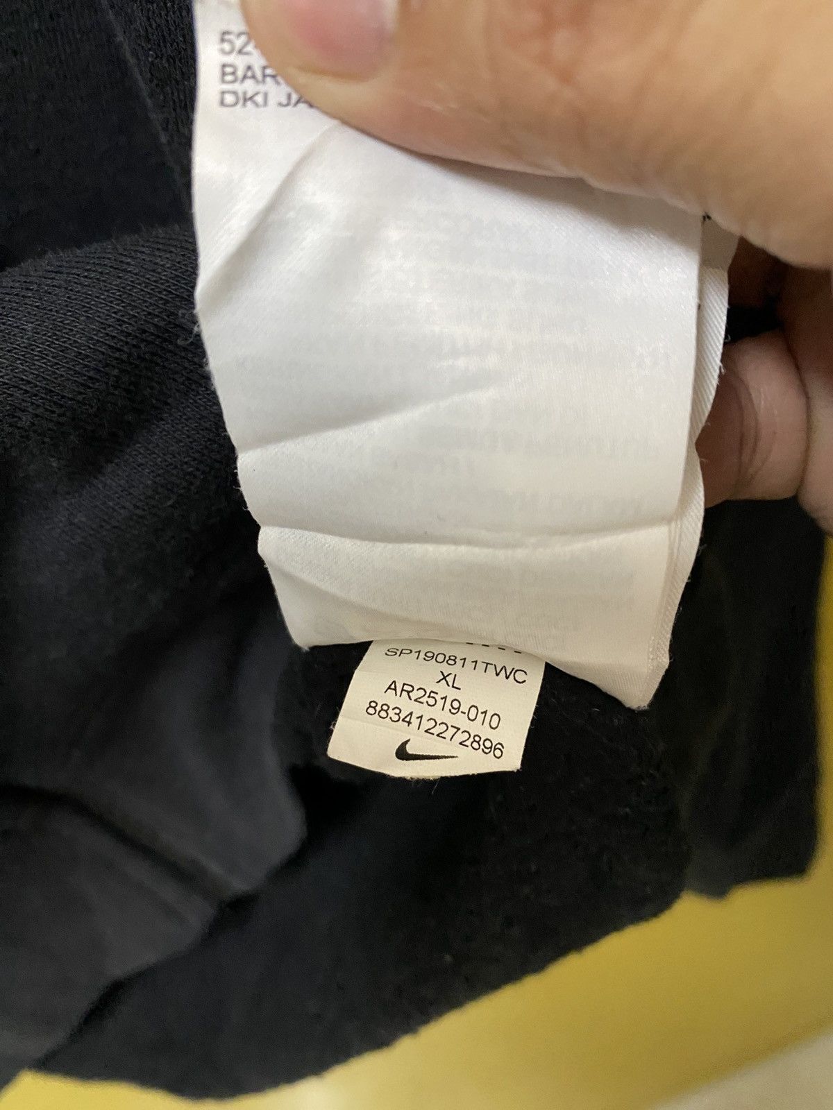 Nike Nike Sweater Zipper Black Colour Size US XL / EU 56 / 4 - 6 Thumbnail