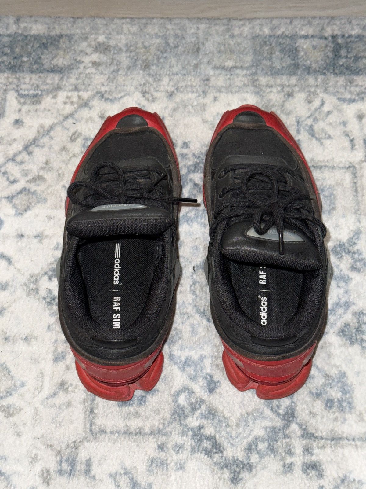 Raf Simons Adidas x Raf Simons Ozweego Skarlet red Size US 7 / EU 40 - 9 Thumbnail