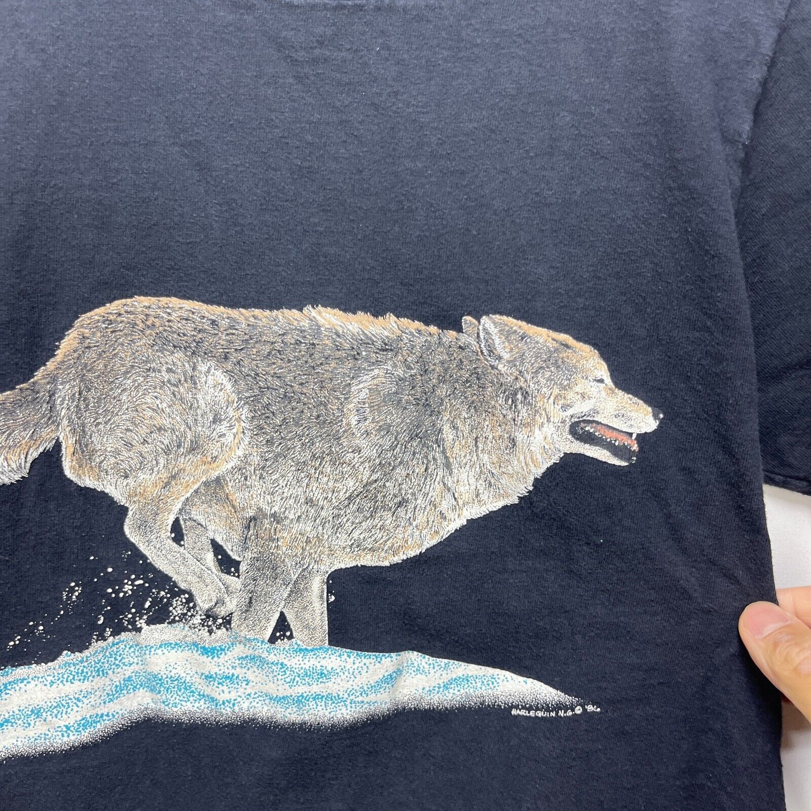 Vintage Vintage 90s Wolf Nature Animal Dog T-Shirt Small Made in USA Size US S / EU 44-46 / 1 - 9 Thumbnail