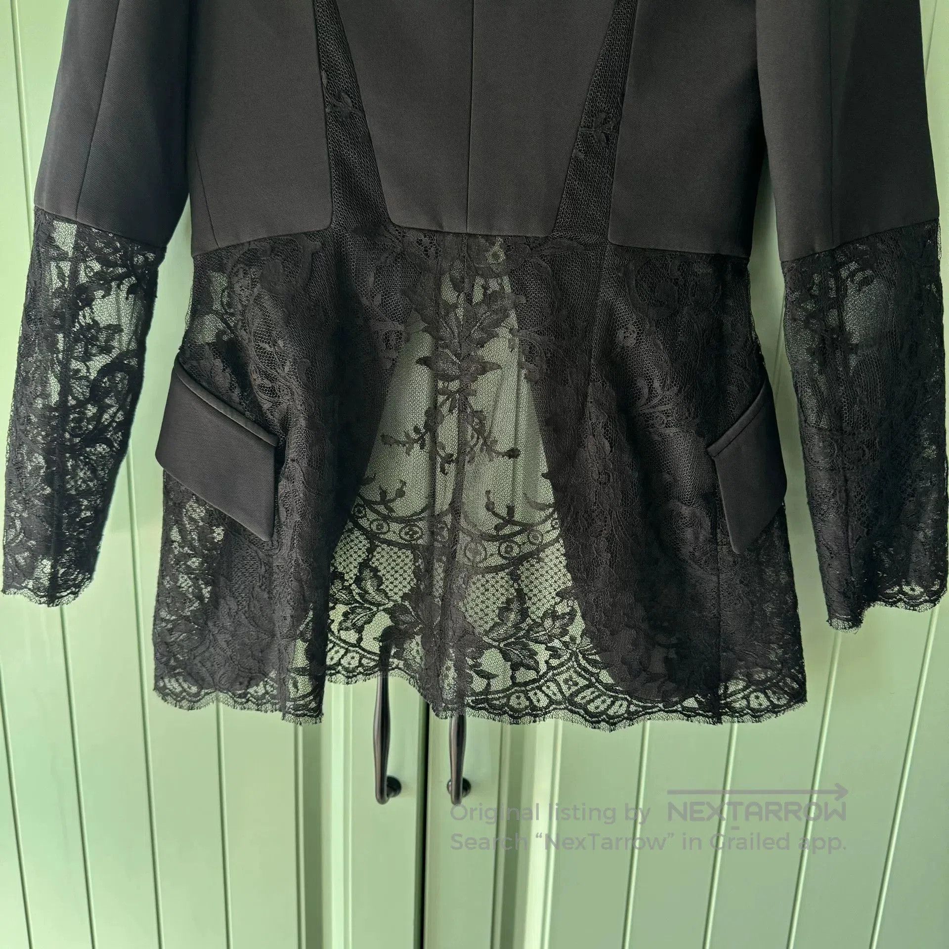 Alexander McQueen Alexander McQueen Black Lace Blazer. Size XS / US 0-2 / IT 36-38 - 6 Thumbnail