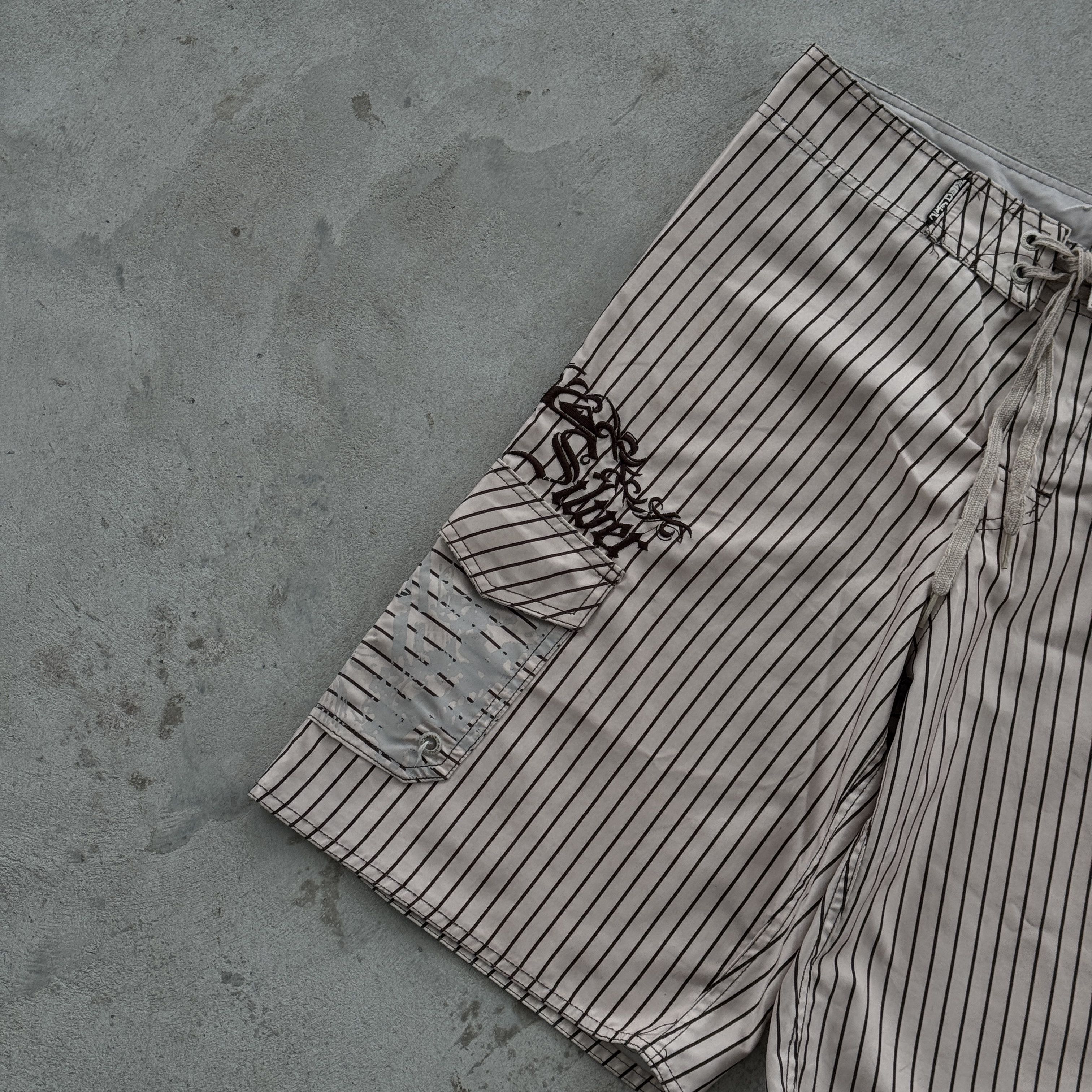 Quiksilver Vintage Quiksilver Nylon Cargo Striped Shorts Size US 30 / EU 46 - 4 Thumbnail
