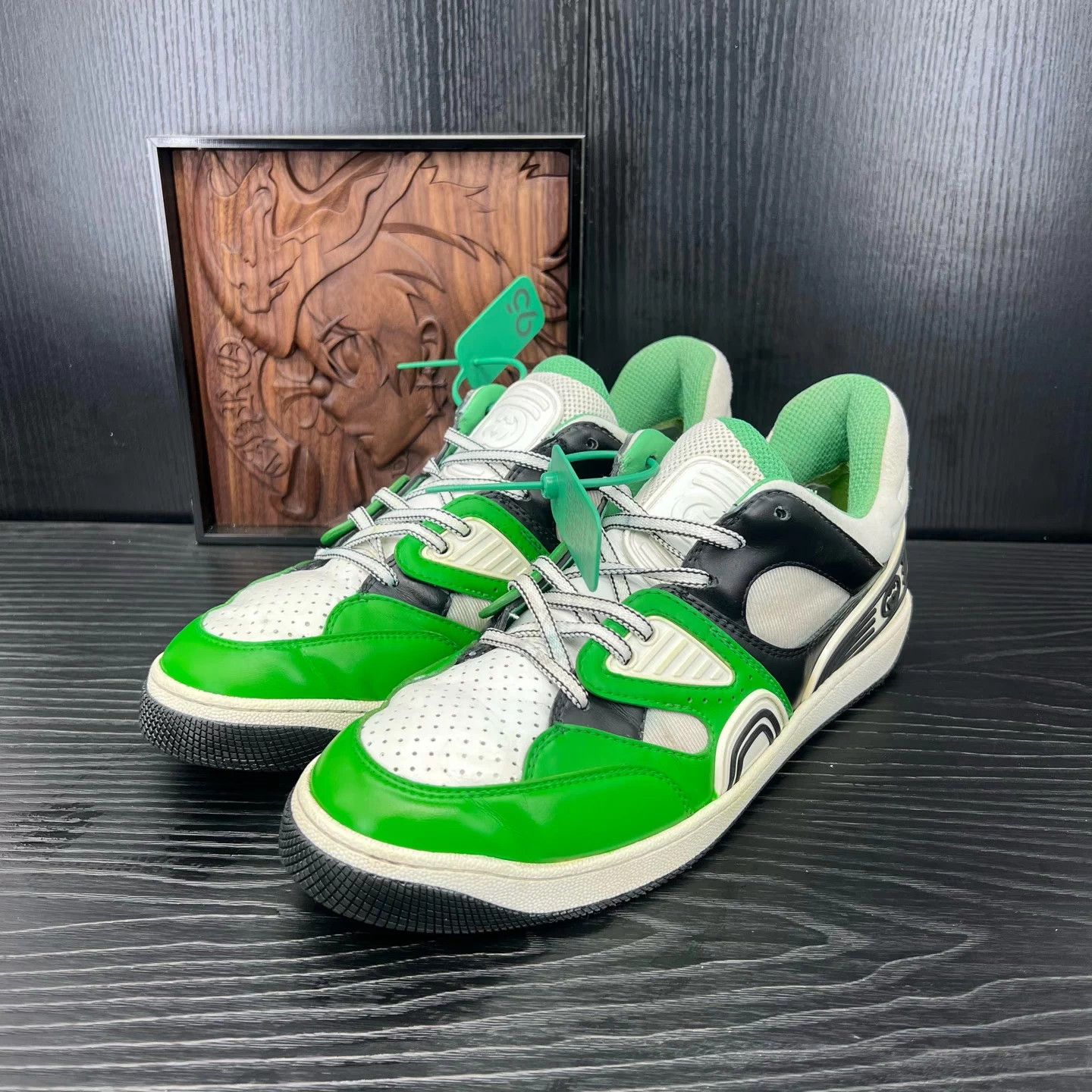 Gucci GUCCI Basket 10 Green-White-Black Distressed Lining Repaired Size US 10 / EU 43 - 1 Thumbnail