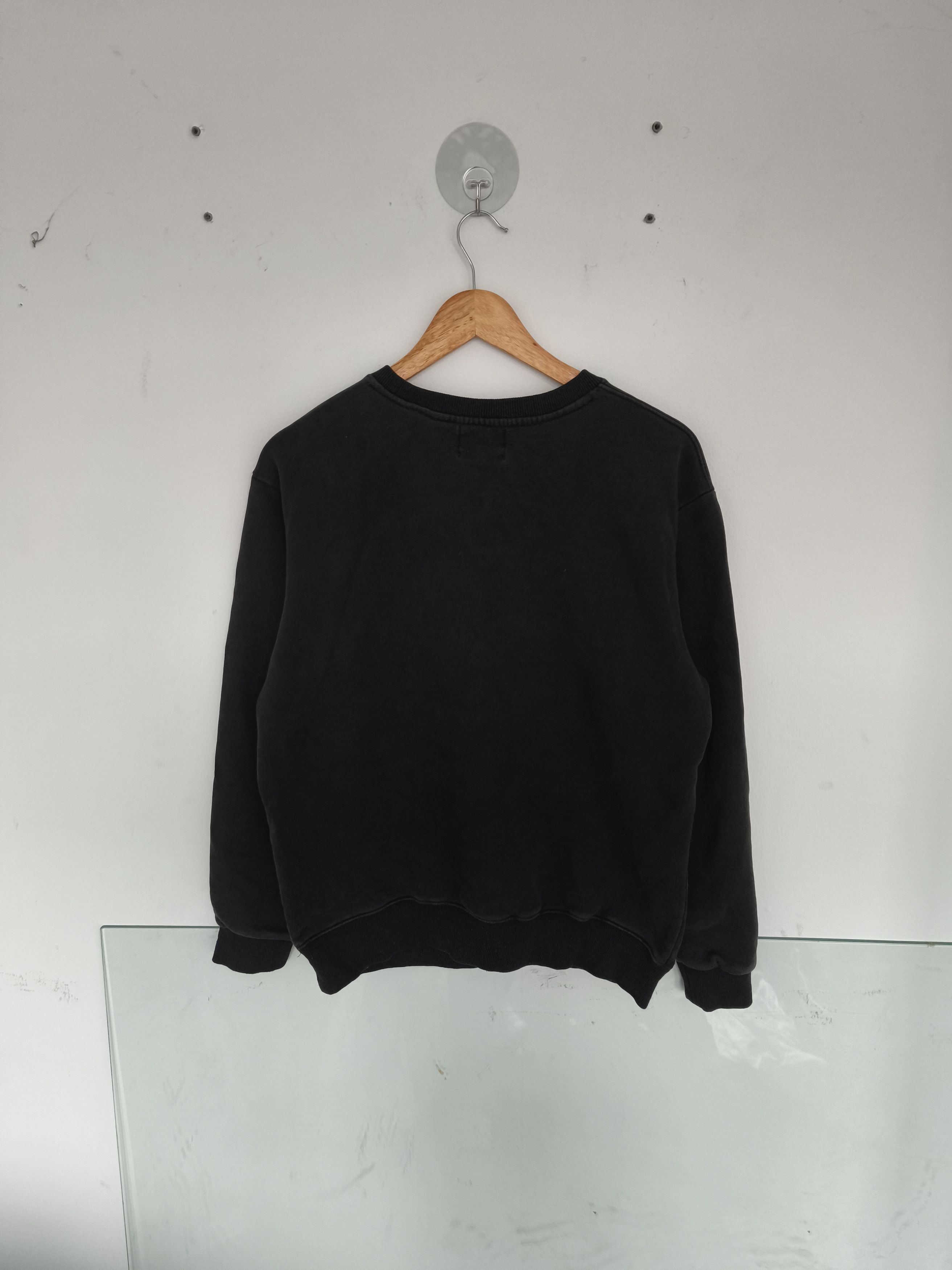 Tommy Hilfiger × Vintage Vintage Tommy Hilfiger Big Logo Sweatshirt Size US M / EU 48-50 / 2 - 4 Thumbnail