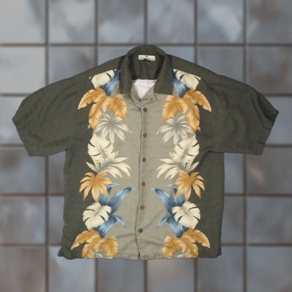 Tommy Bahama VINTAGE Tommy Bahama Hawaiian Shirt Men's Large Green Floral Silk Button-Up Short Sleeve Loop Collar Tropical Retro Size US L / EU 52-54 / 3 - 1 Thumbnail