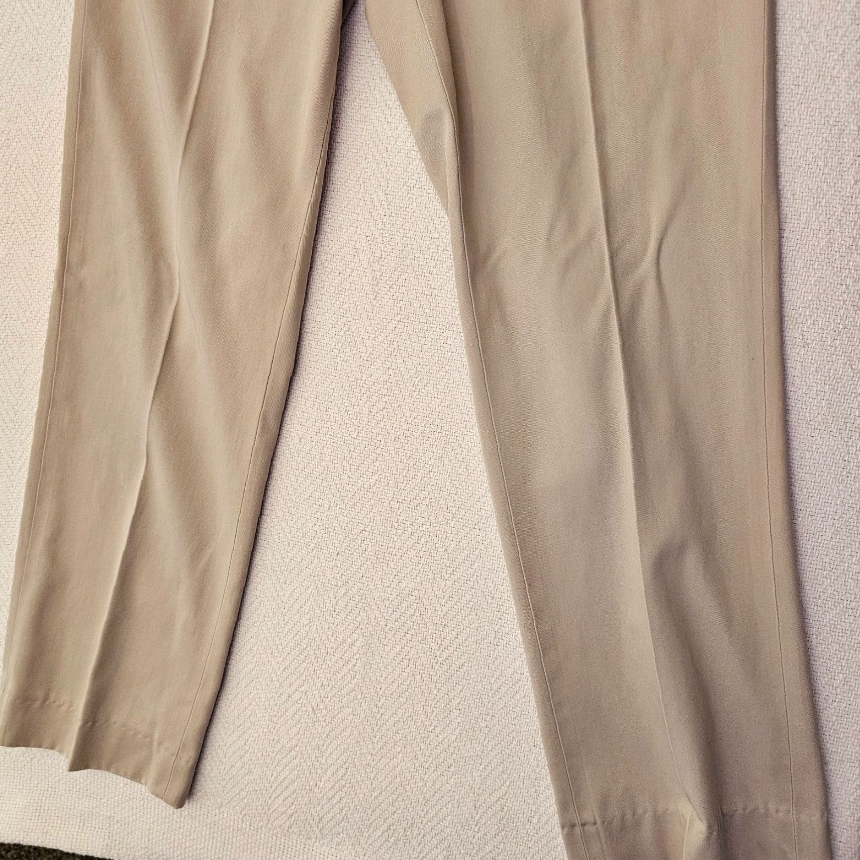 Vintage L.L. Bean Pants Men Chino Beige Flat Front Casual Size 30 Regular 29 Inseam 29 In Straight Leg Vintage No Size US 30 / EU 46 - 2 Thumbnail
