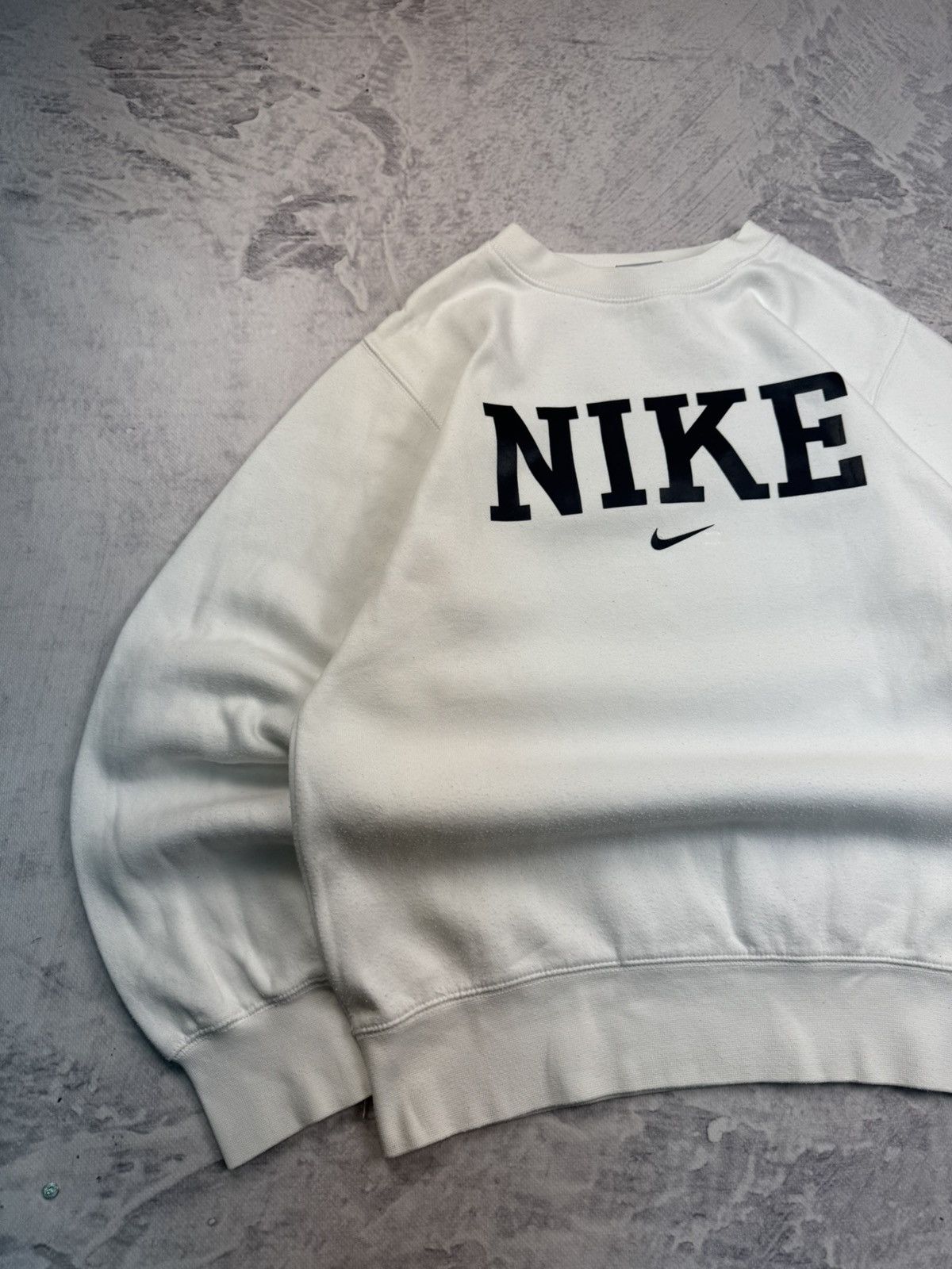 Nike × Vintage NIKE VINTAGE CENTER LOGO OVERSIZE BOXY SWEATSHIRT Size US S / EU 44-46 / 1 - 2 Thumbnail