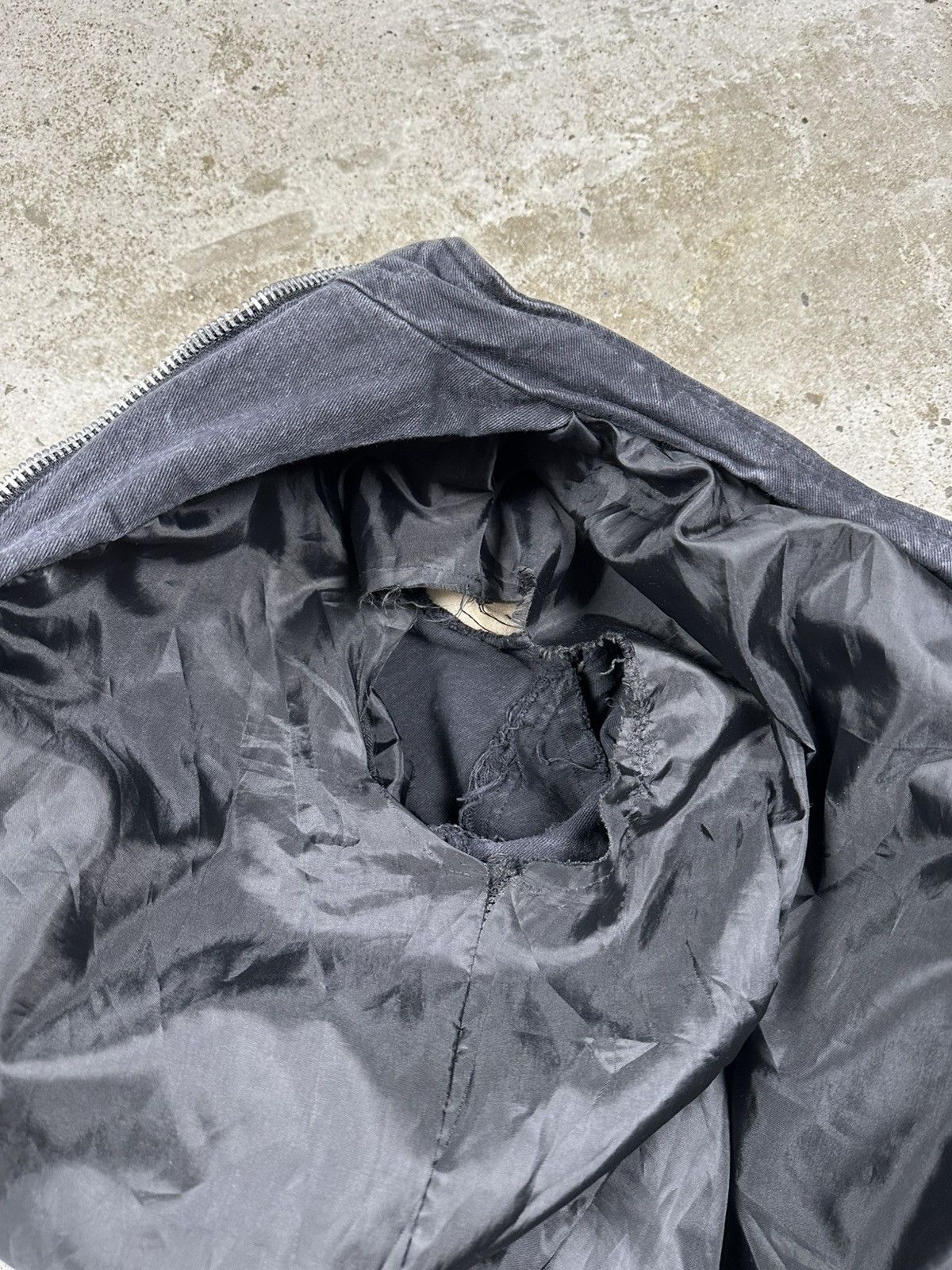 Japanese Brand Vintage Y2K Bondage Denim Style Asymmetrical Zippers Jacket Size US L / EU 52-54 / 3 - 15 Thumbnail