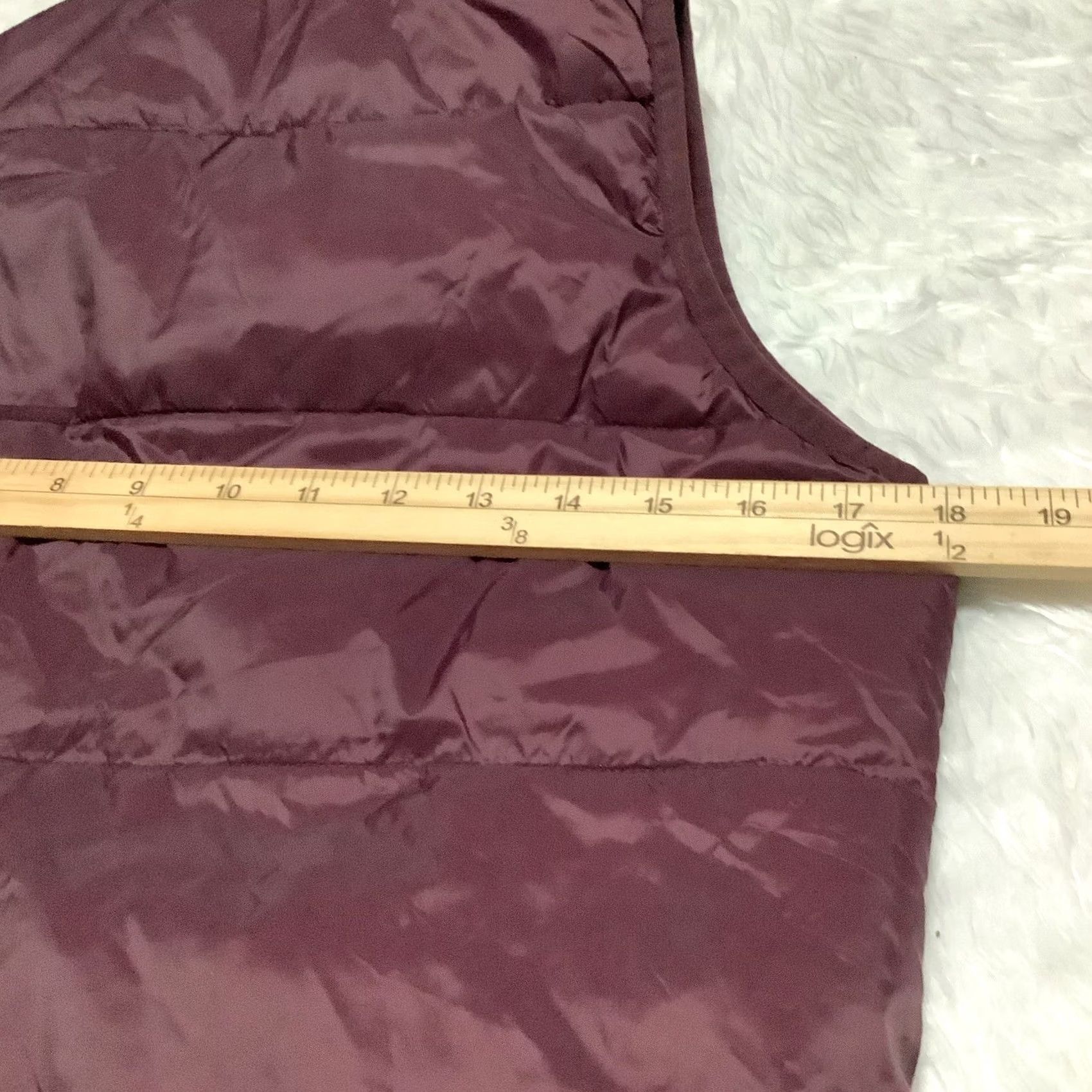 Vintage Xersion Packable Womens XS Burgundy Zip Front Puffer Vest Full Pockets Size XS / US 0-2 / IT 36-38 - 8 Thumbnail