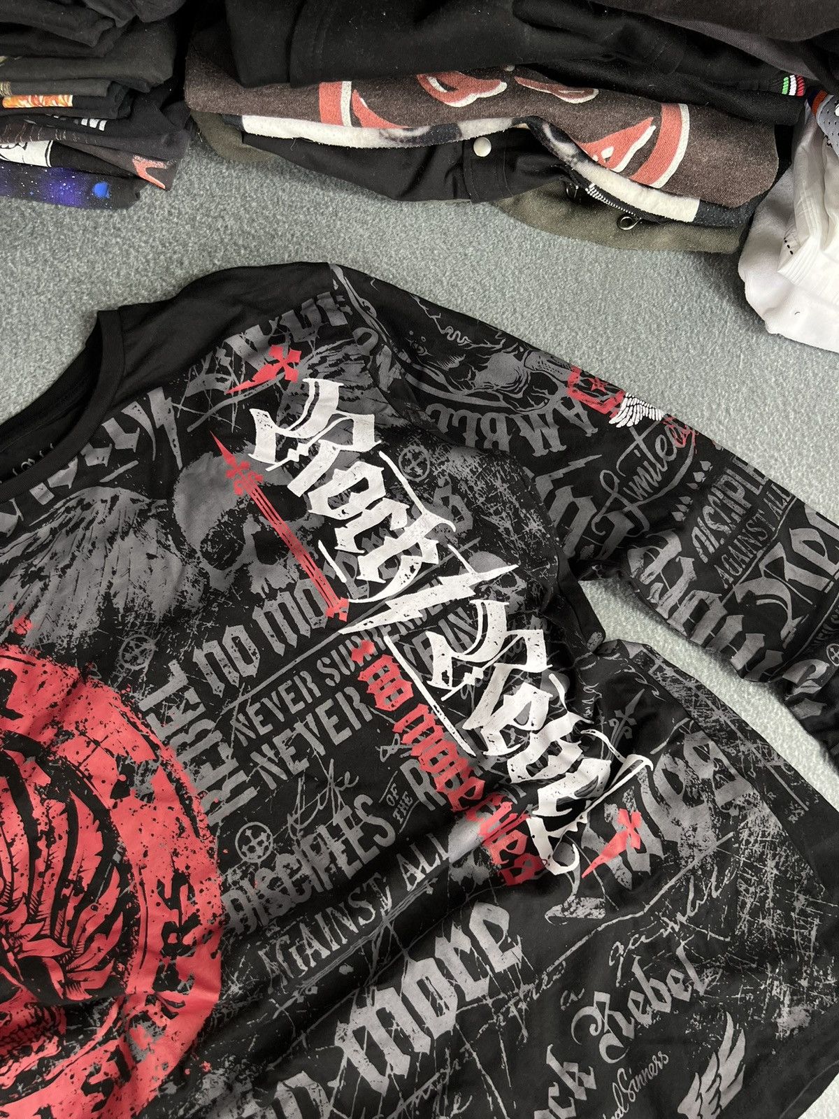 Affliction Y2K affliction style rock rebel long sleeve thermal t-shirt Size US M / EU 48-50 / 2 - 3 Thumbnail