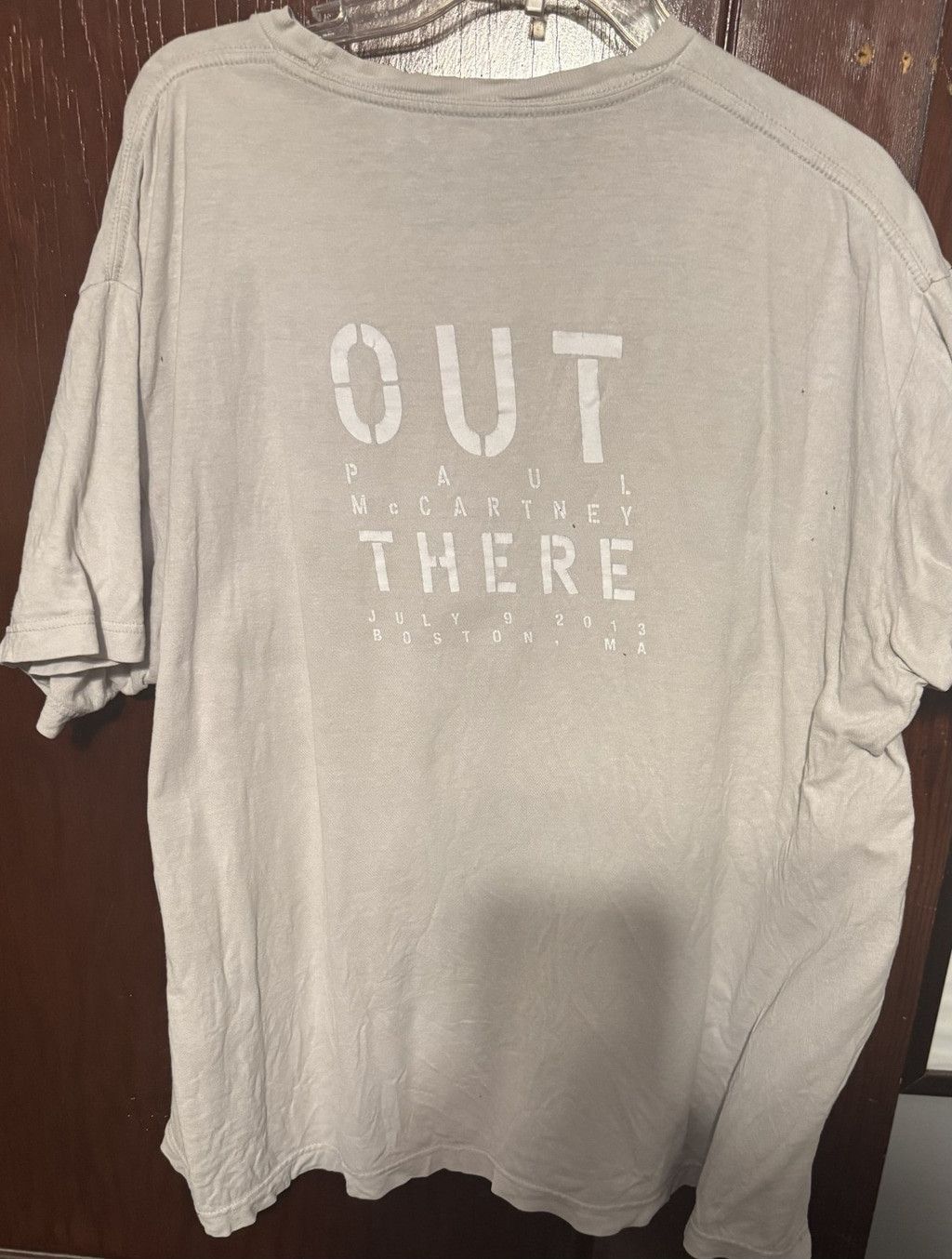 The Unbranded Brand Paul McCartney 2013 Out There Tour tshirt Gray Men's size XL Size US XL / EU 56 / 4 - 2 Thumbnail