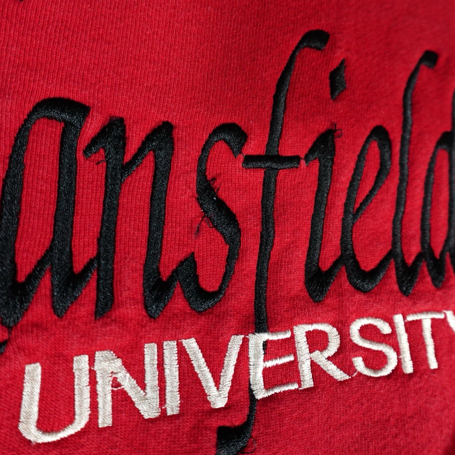 Vintage Vintage Mansfield University Embroidered Sweatshirt Womens M Red College University Activewear Pullover Size M / US 6-8 / IT 42-44 - 2 Thumbnail