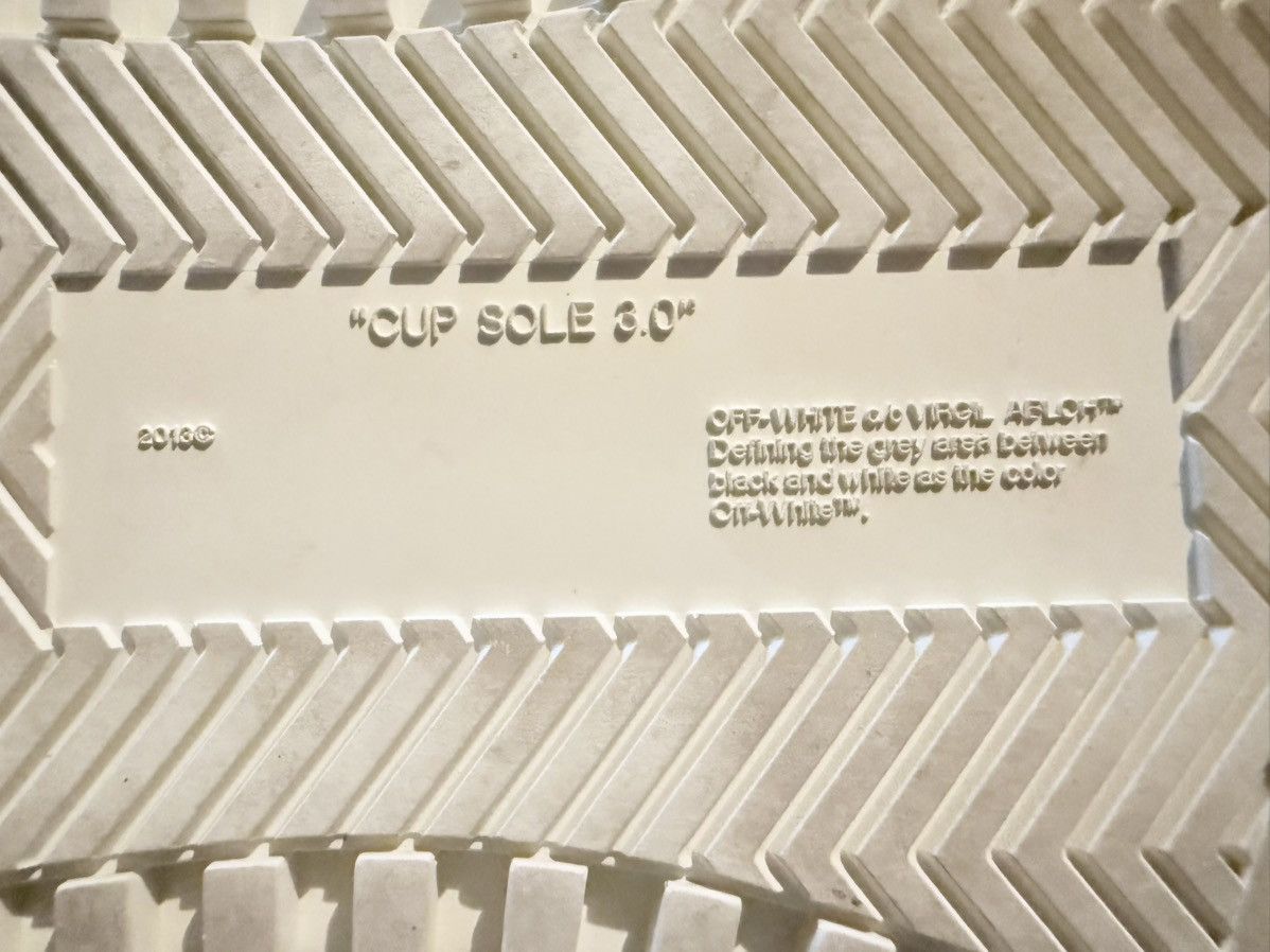 Off-White Off White “Off Court 3.0 Leather” Zebra Black, DS! OG Box Size US 12 / EU 45 - 25 Thumbnail