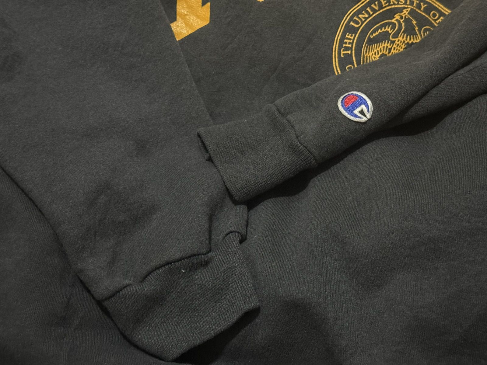 Vintage Vintage 90s IOWA Champion Collegiate Loose Fit T Sweatshirt Size US XL / EU 56 / 4 - 4 Thumbnail