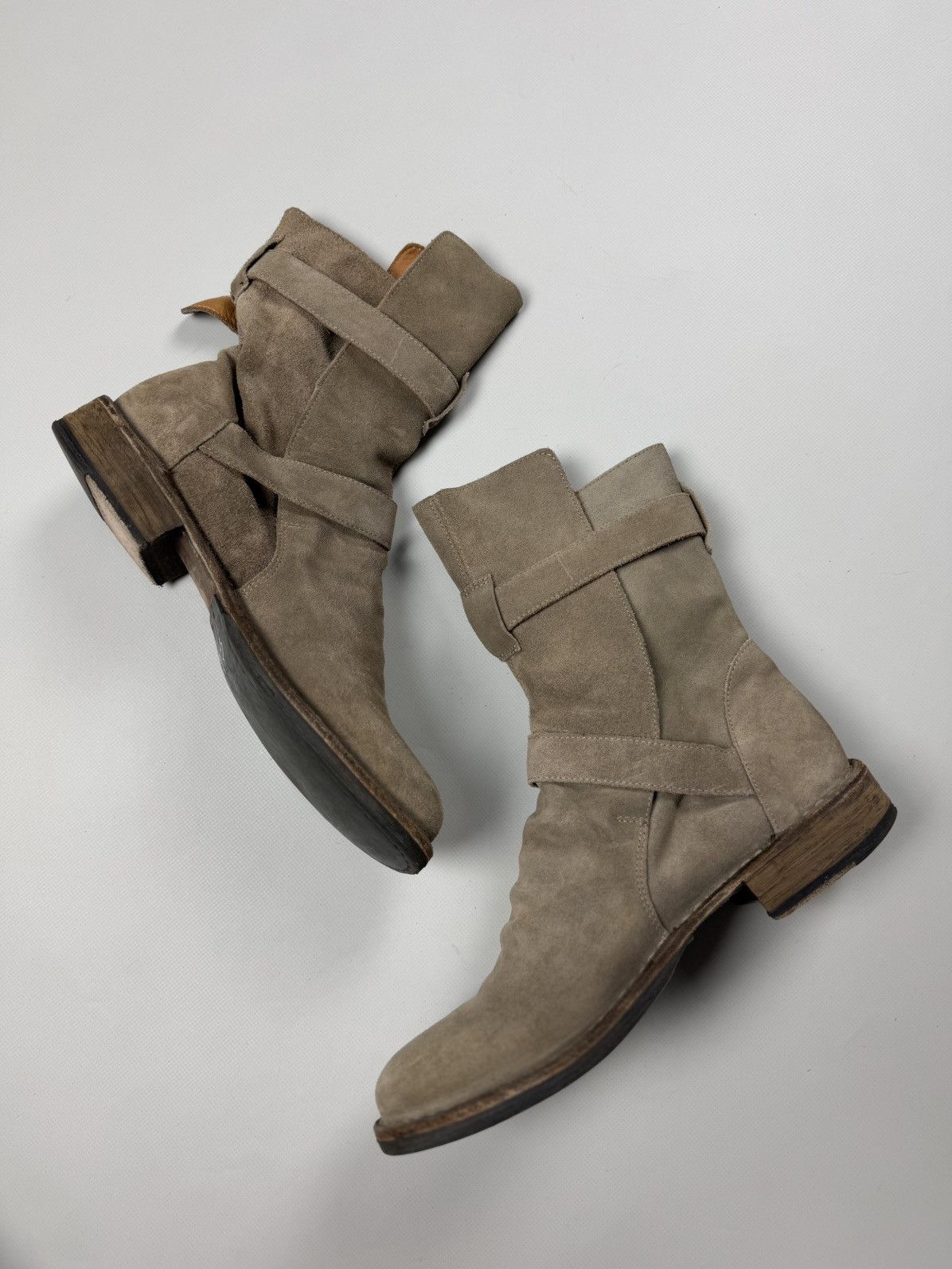 Fiorentini + Baker Florentini + Baker Ladies Avant-garde Suede Boots Shoes Size US 9 / IT 39 - 2 Thumbnail