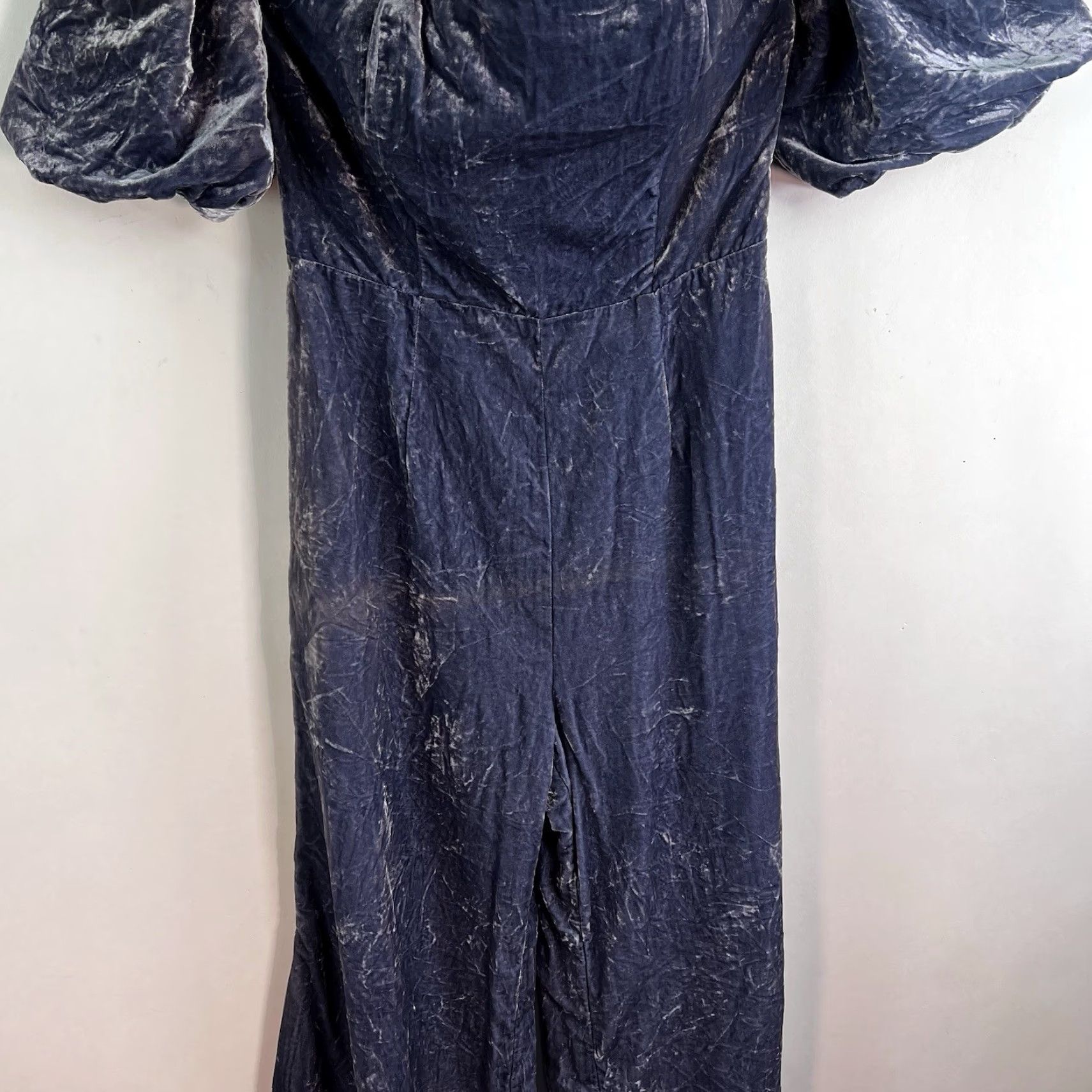 Anthropologie Anthropologie The Femme Velvet Jumpsuit Women Size 2 Blue Halter Sleeveless Wide-Leg Floral Belted Zip - Womens Size 26" / US 2 / IT 38 - 3 Thumbnail