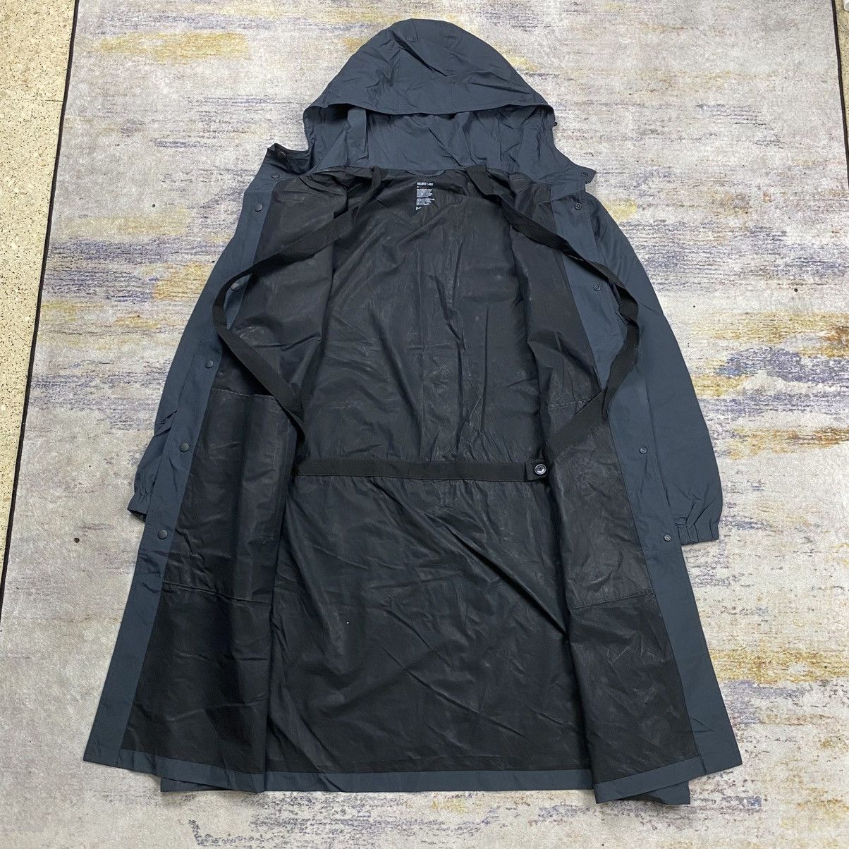 Helmut Lang Helmut lang hooded raincoat recycled nylon jacket Size US XL / EU 56 / 4 - 8 Thumbnail