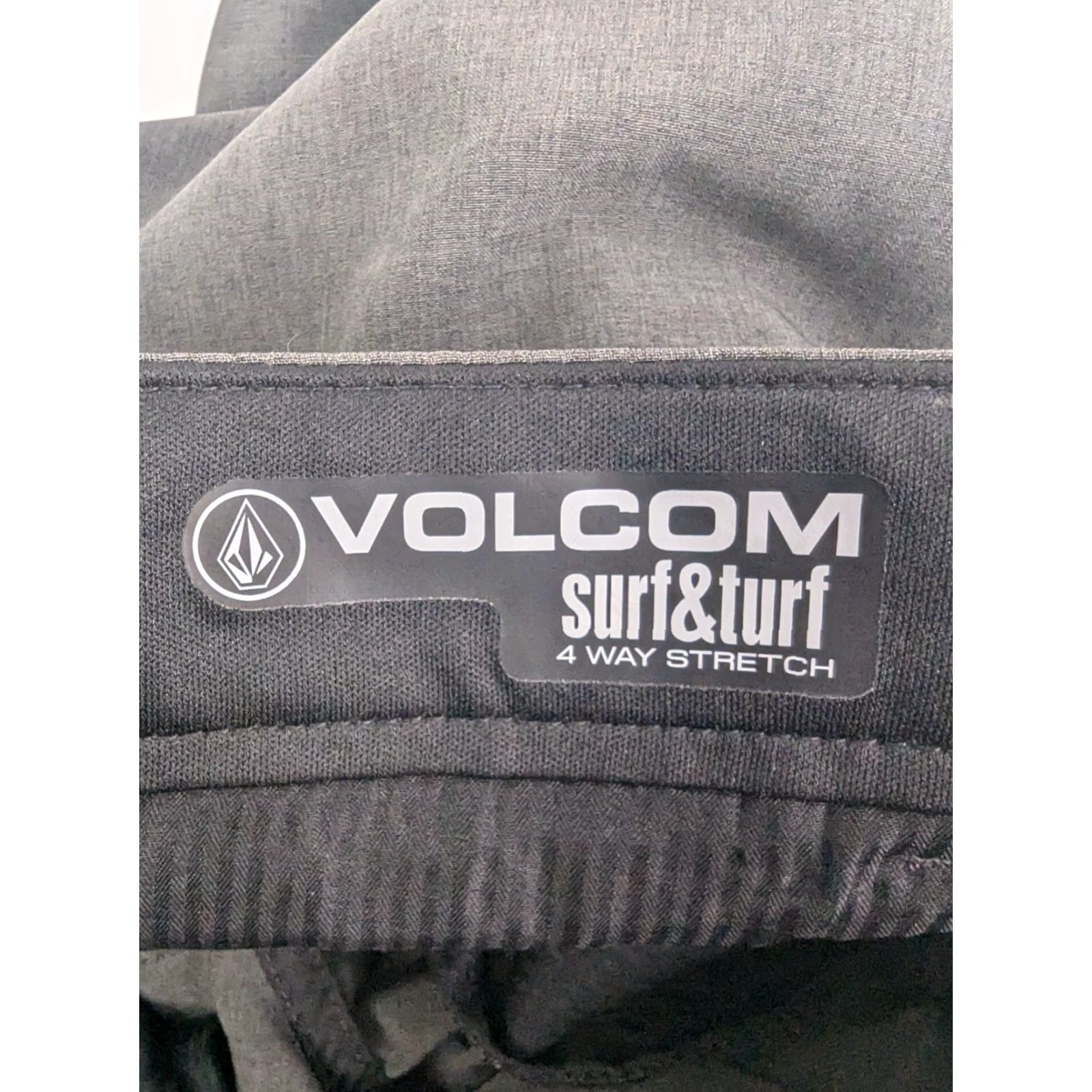 Volcom Volcom Surf & Turf Kerosene Hybrid Short Boardshorts 28 Gray Mens Regular Stretch 4 Way Front Zip Logo Belt Loops Beach Casual Walking Swimming Size US 28 / EU 44 - 7 Thumbnail