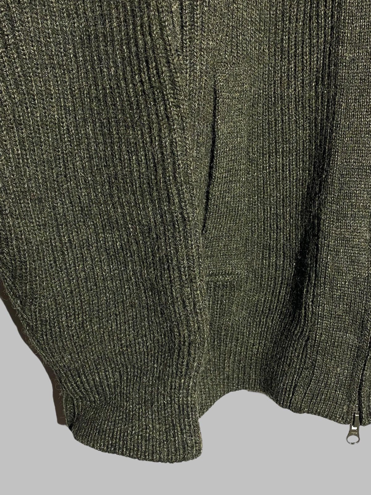 Barbour 🔥 BARBOUR TYNE CARDIGAN FULL ZIP KNITWEAR OLIVE MILITARY Size US L / EU 52-54 / 3 - 4 Thumbnail
