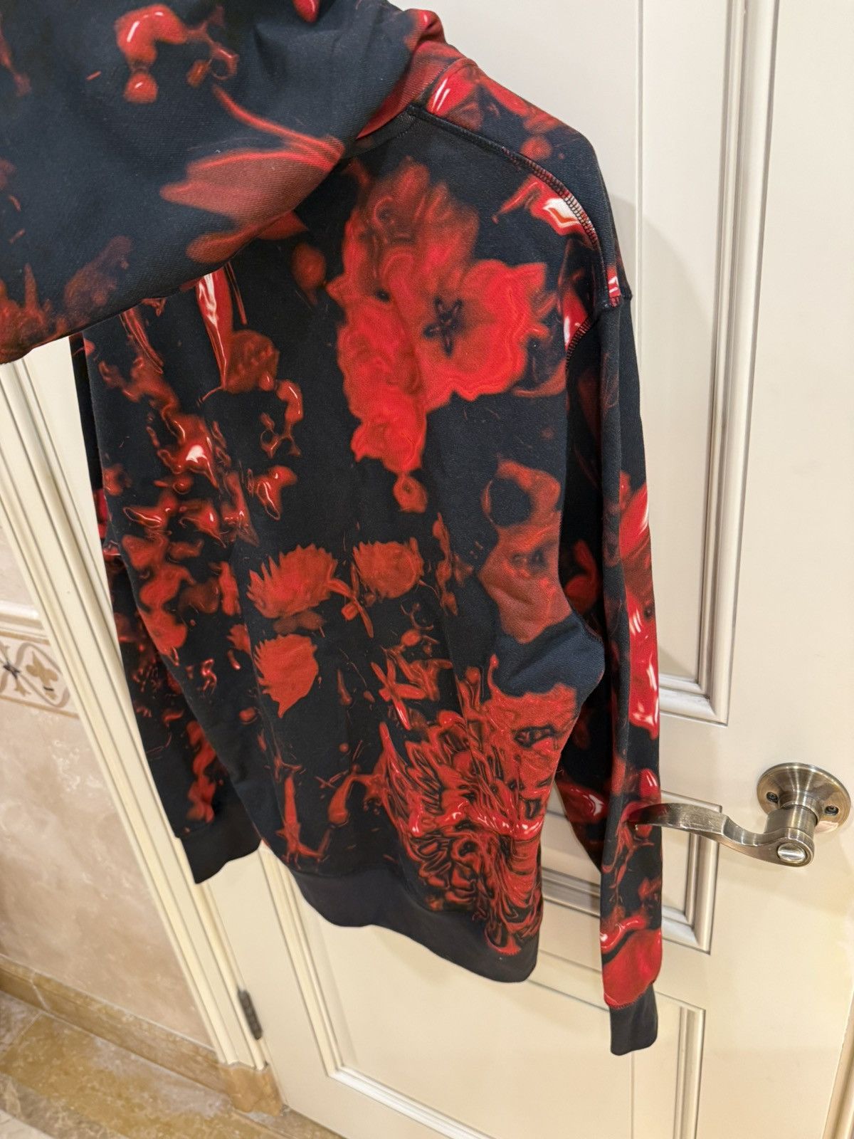 Alexander McQueen Floral print hoodie size M Size US M / EU 48-50 / 2 - 14 Thumbnail