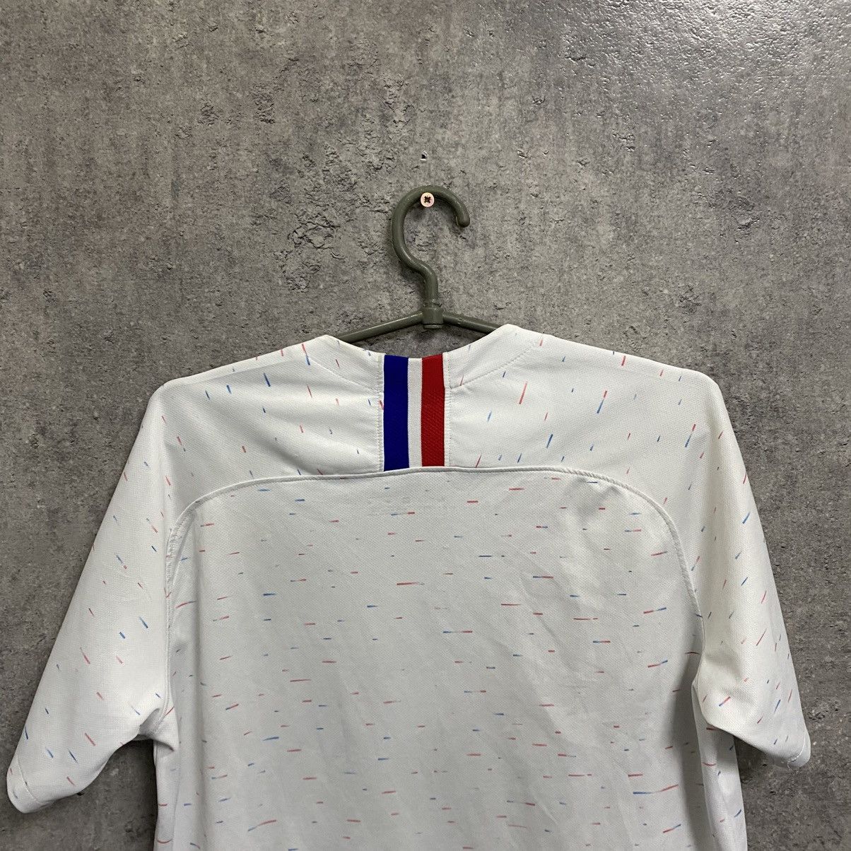 Nike Nike France 2018 World Cup Away Soccer Jersey Shirt Kit Hype Size US M / EU 48-50 / 2 - 7 Thumbnail