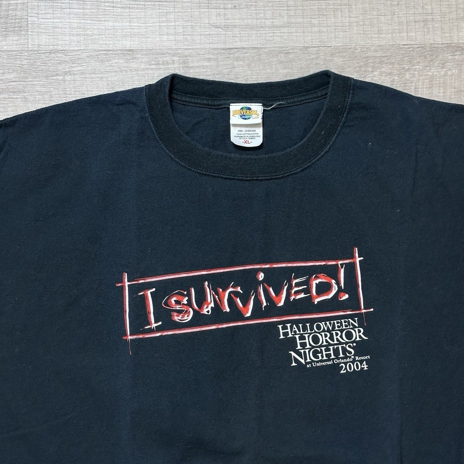 Universal Studios Universal Studios Vintage XL '04 Halloween Horror Nights Tee Size US XL / EU 56 / 4 - 5 Thumbnail