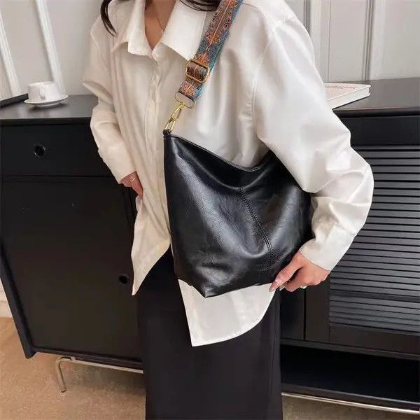 Japanese Brand × Leather Versatile black soft leather PU leather bag Size ONE SIZE - 3 Thumbnail