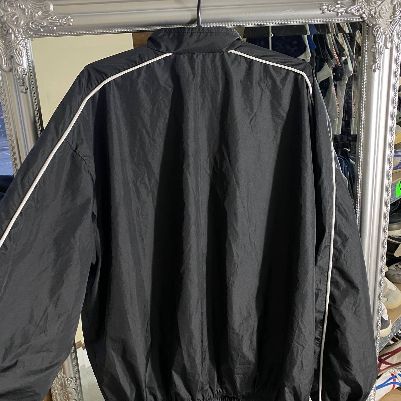 Nike Vintage Y2K Nike Track Jacket Nylon Top Striped Swoosh Size US L / EU 52-54 / 3 - 5 Thumbnail