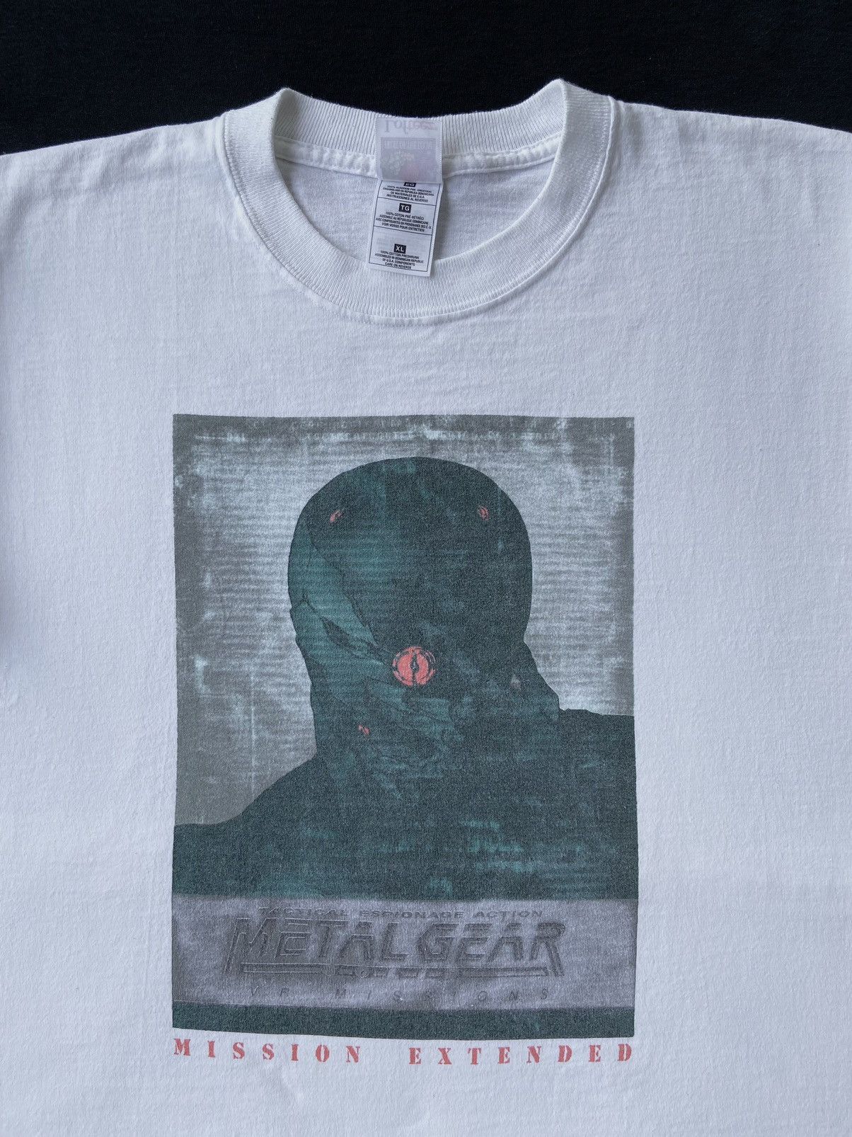 Vintage Metal Gear Solid: VR Missions Cover Promo Tee - 1999 Size US XL / EU 56 / 4 - 1 Thumbnail
