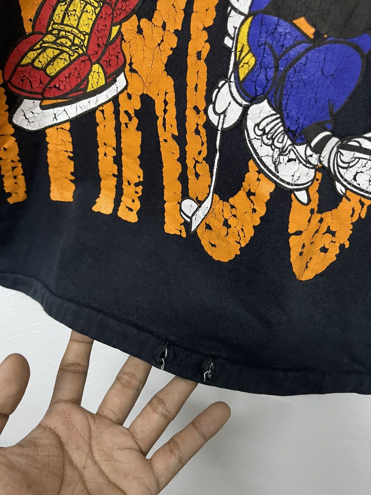 Disney 90s PETE VS MICKEY RARE BIG PRINT HOODIE Size US M / EU 48-50 / 2 - 7 Thumbnail