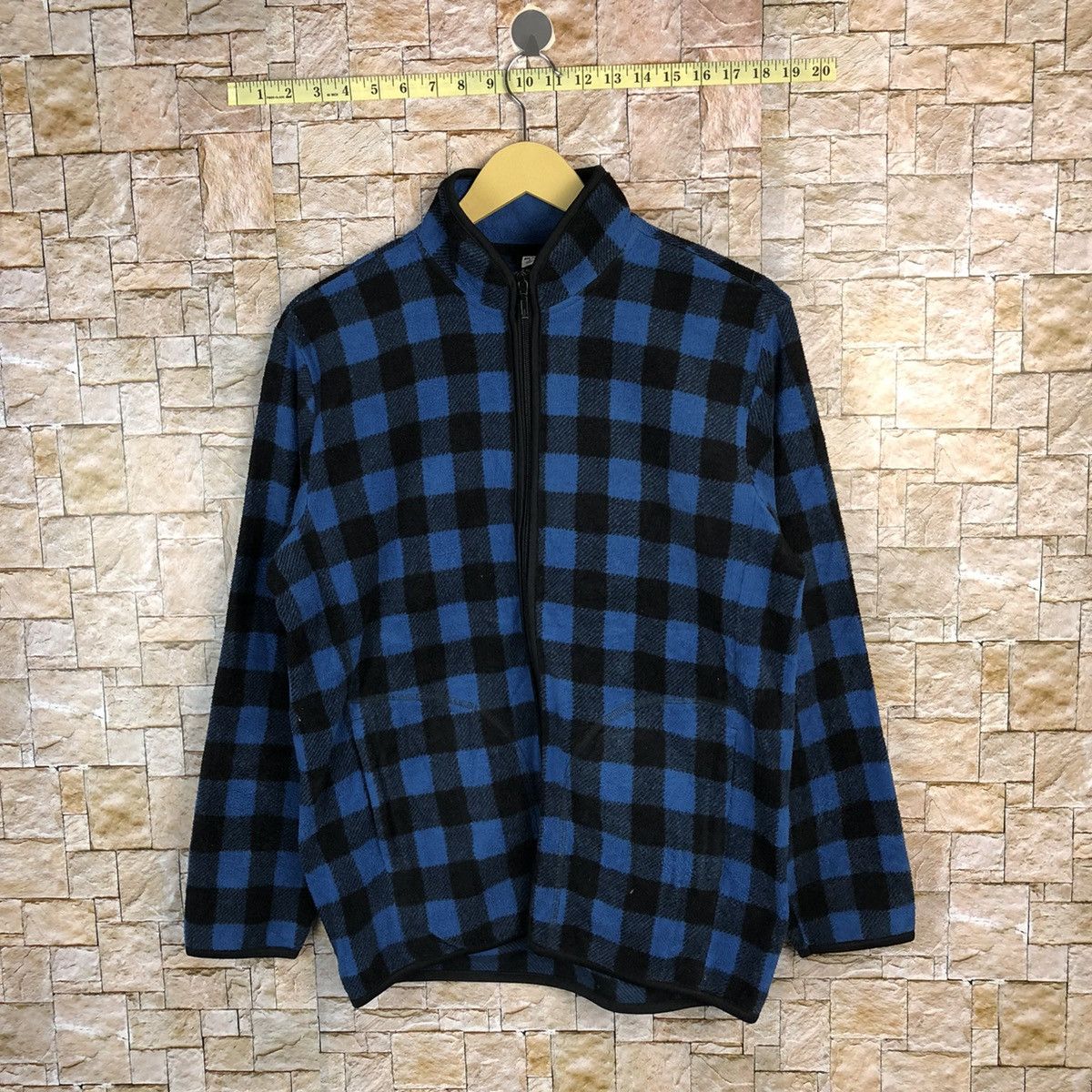 Uniqlo Uniqlo Blue checkered Sweater fleece jacket #A404 Size US M / EU 48-50 / 2 - 1 Thumbnail
