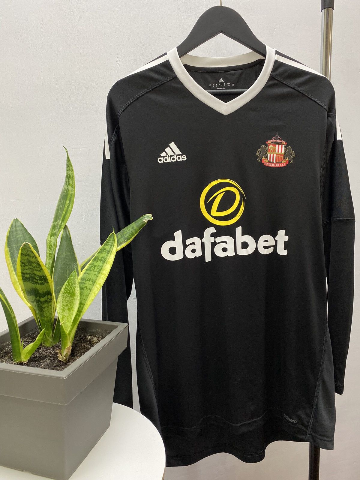 Adidas Sunderland Adidas 2016 2017 Goalkeeper Soccer Jersey Size US L / EU 52-54 / 3 - 3 Thumbnail