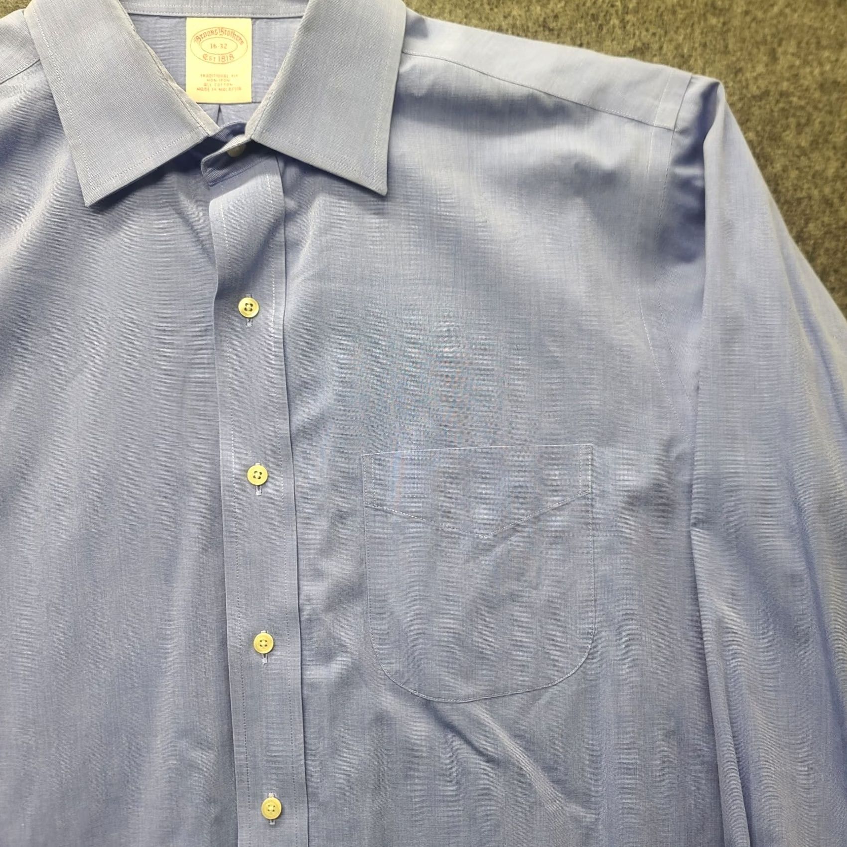 Brooks Brothers Brooks Brothers Shirt Mens 16 Regular Long Sleeve Button-Up Non-Iron Blue Cotton Size US L / EU 52-54 / 3 - 4 Thumbnail