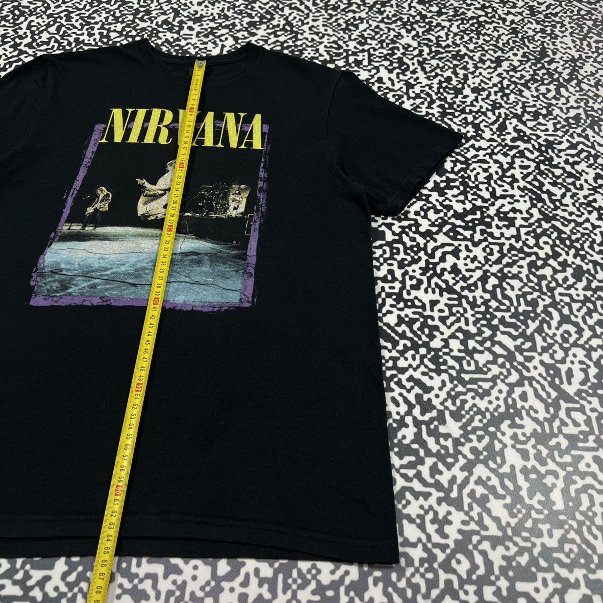 Nirvana Vintage Y2K Nirvana Stage Jump Band Rock Tour T-shirt Size US M / EU 48-50 / 2 - 10 Thumbnail