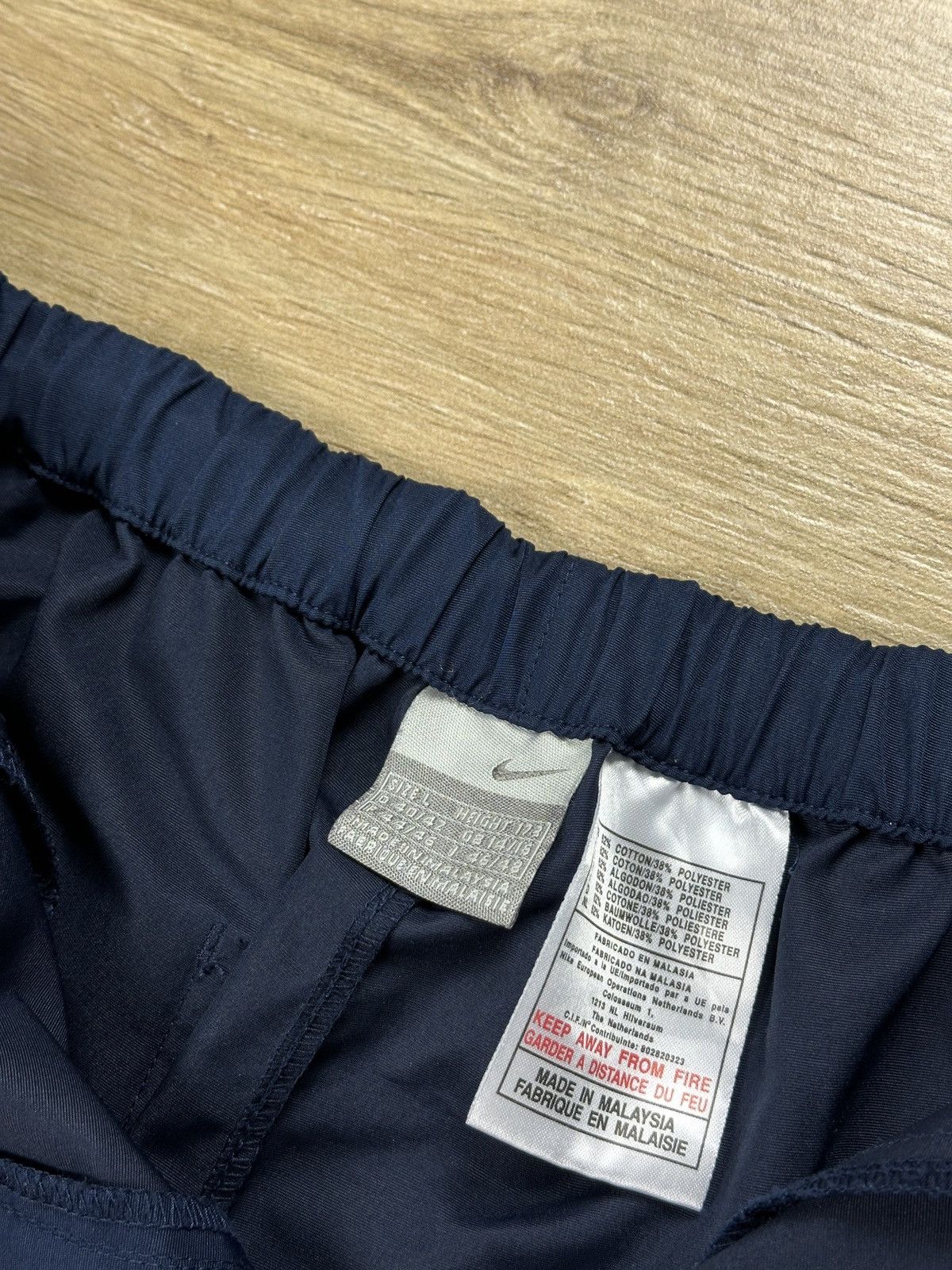 Nike × Vintage Vintage Y2K Nike Track Pants Women’s Size 32" / US 10 / IT 46 - 9 Thumbnail