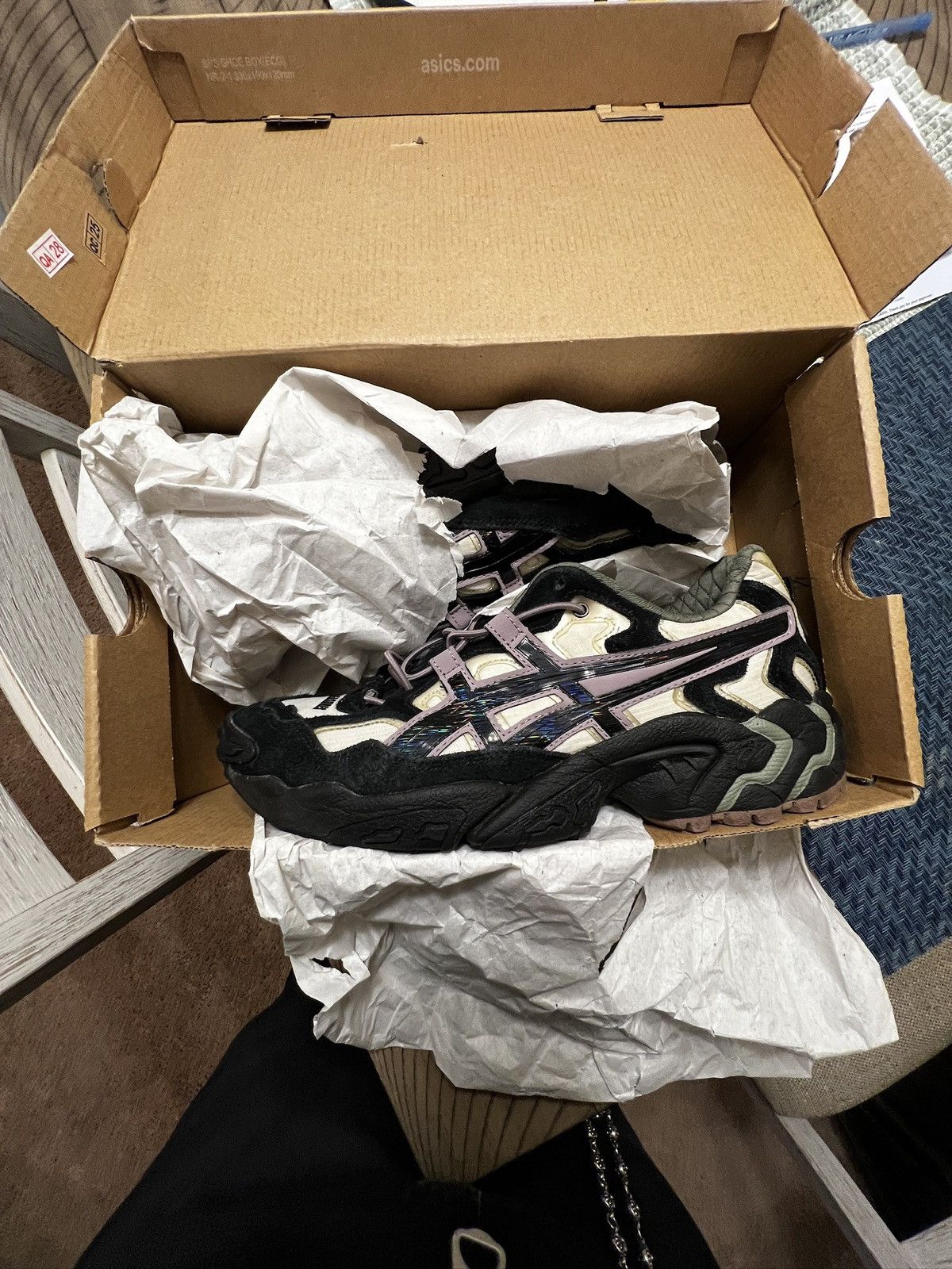 Asics × Pleasures Rare asics x pleasures collab Size US 8 / EU 41 - 4 Thumbnail