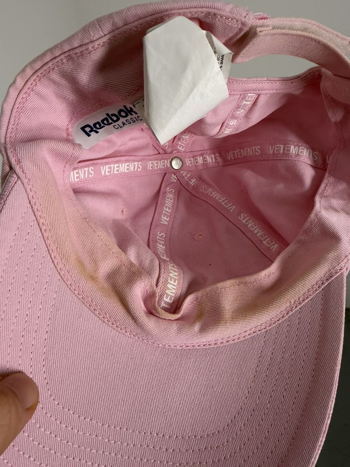 Reebok × Vetements Vetements x Reebok Pink Cap Size ONE SIZE - 9 Thumbnail