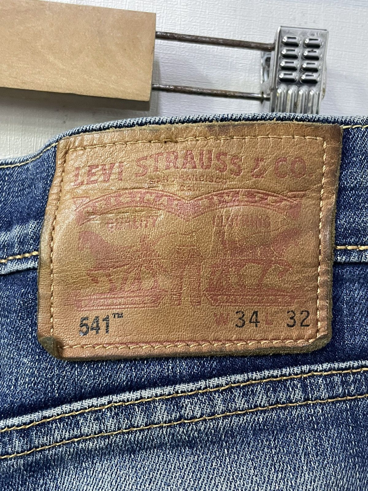 Levi's × Levi's Vintage Clothing × Vintage Vintage Levis 541 Distressed Crashed Tapered Leg Jeans Size US 34 / EU 50 - 14 Thumbnail