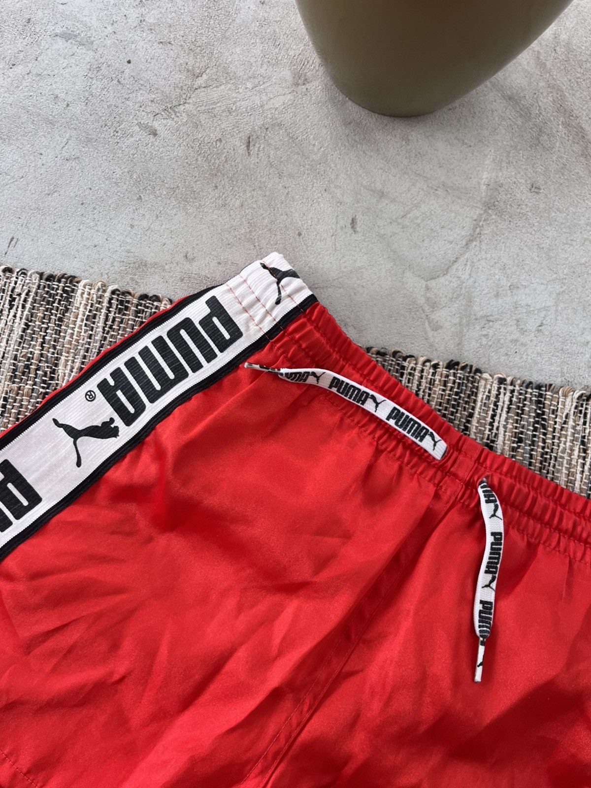 Puma × Vintage 00s Vintage Puma Nylon Short Red Boxer Y2K rare Size 24" / US 00 / IT 34 - 4 Thumbnail