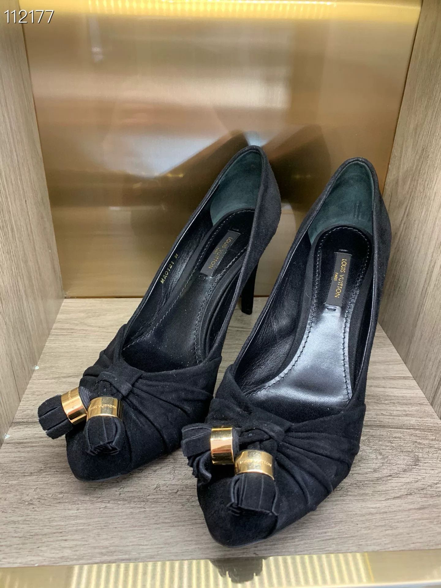 Gucci Gucci Black Suede Ankle Strap Heel Size US 6 / IT 36 - 1 Thumbnail