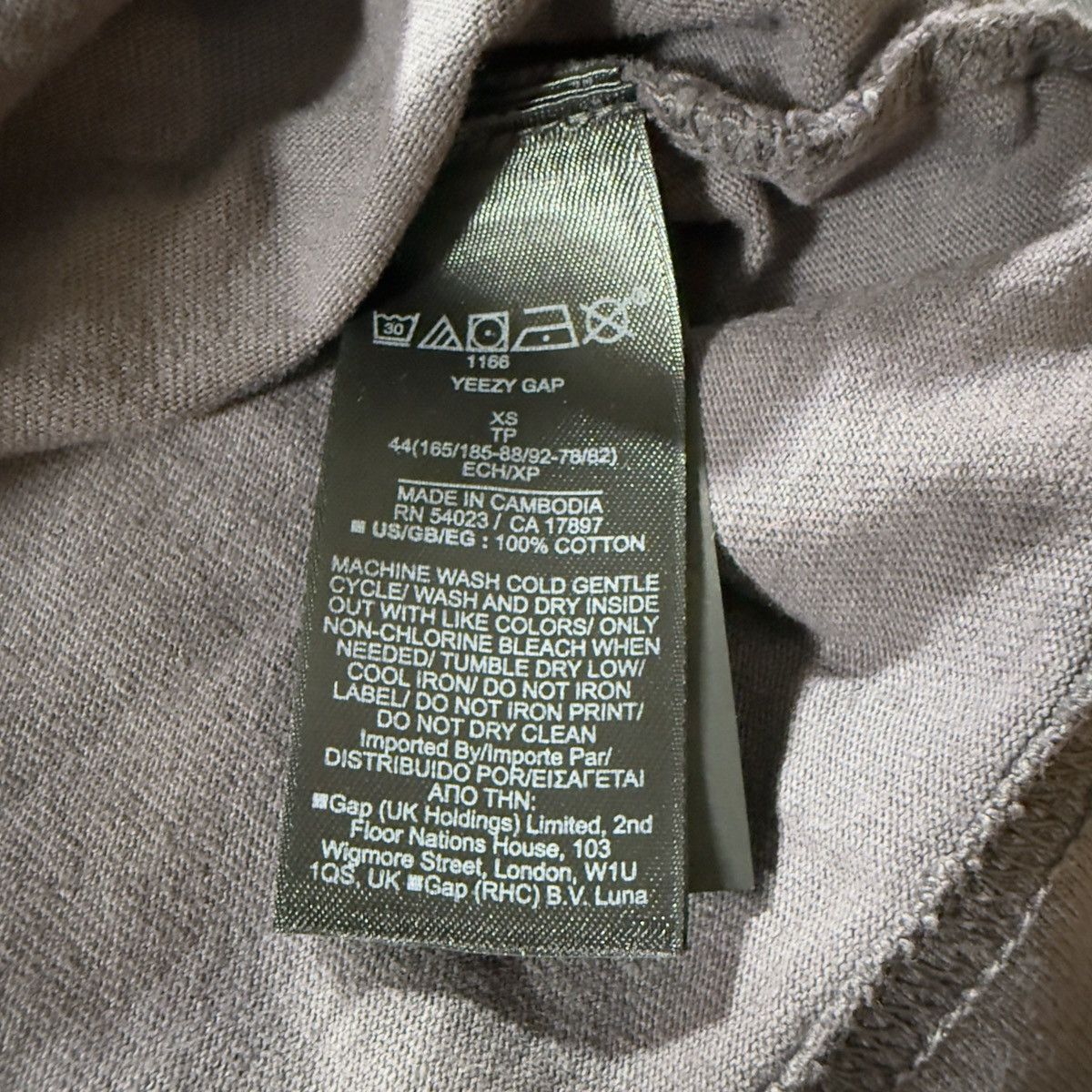 Balenciaga × Gap × Kanye West YGEBB Dove 3/4 XS DarkGrey Size US XS / EU 42 / 0 - 6 Thumbnail
