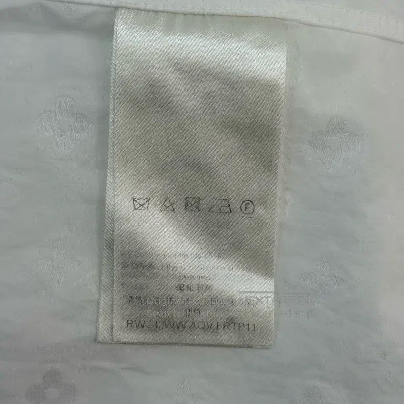 Louis Vuitton Louis Vuitton White dark stripe shirt with full logo shirt Size US XXS / EU 40 - 6 Thumbnail