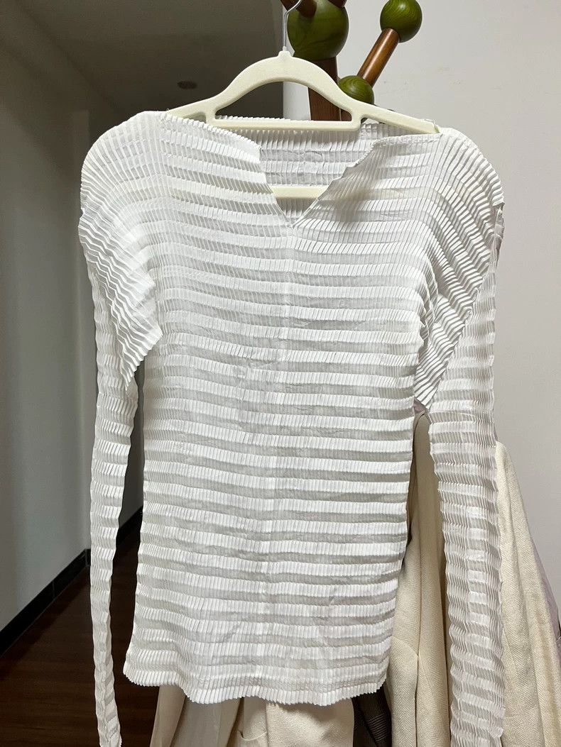 Issey Miyake issey miyake Bamboo-joint origami telescopic long sleeves Size M / US 6-8 / IT 42-44 - 1 Thumbnail