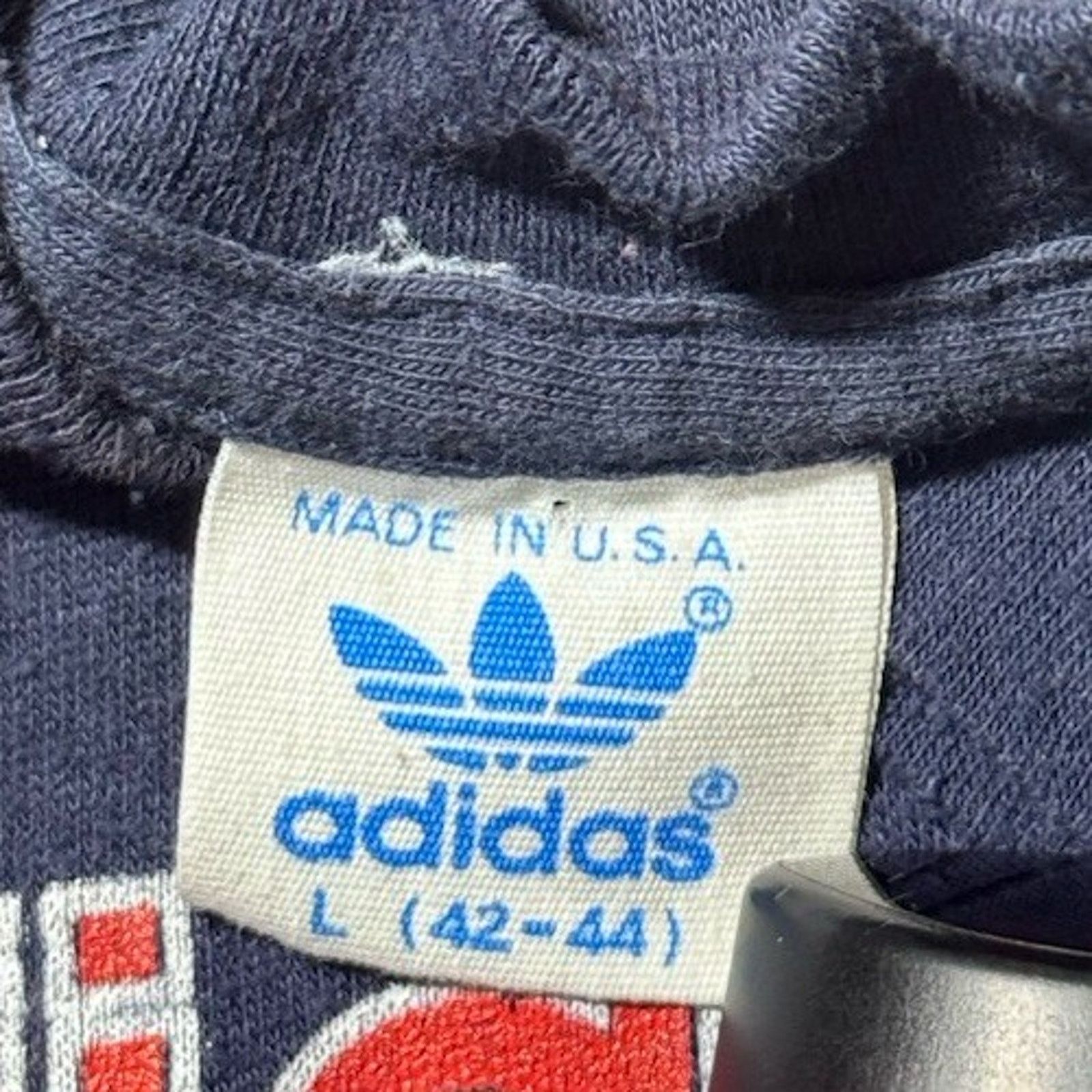 Adidas Vintage Adidas USA Shirt Single Stitch 1980s Size Large Size US L / EU 52-54 / 3 - 4 Thumbnail