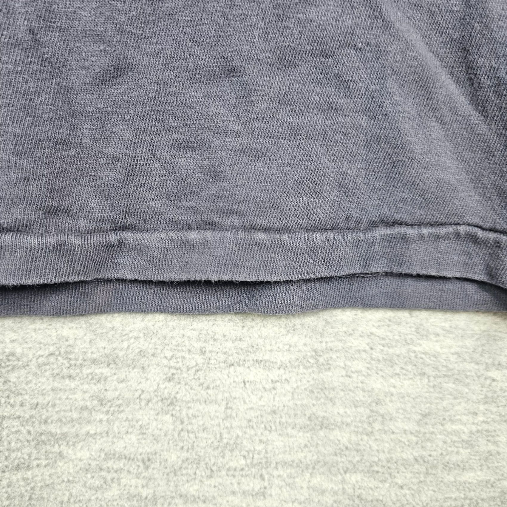Vintage Casual Tee Mens S Gray KNICHERBOCKER Men Dark Short Sleeve Size Flaws Size US 29 - 4 Thumbnail