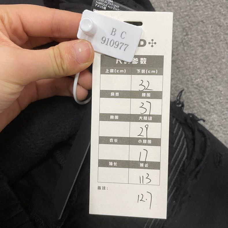 Amiri Amiri size m Black zippered ripped sweatpants Size US 30 / EU 46 - 5 Thumbnail