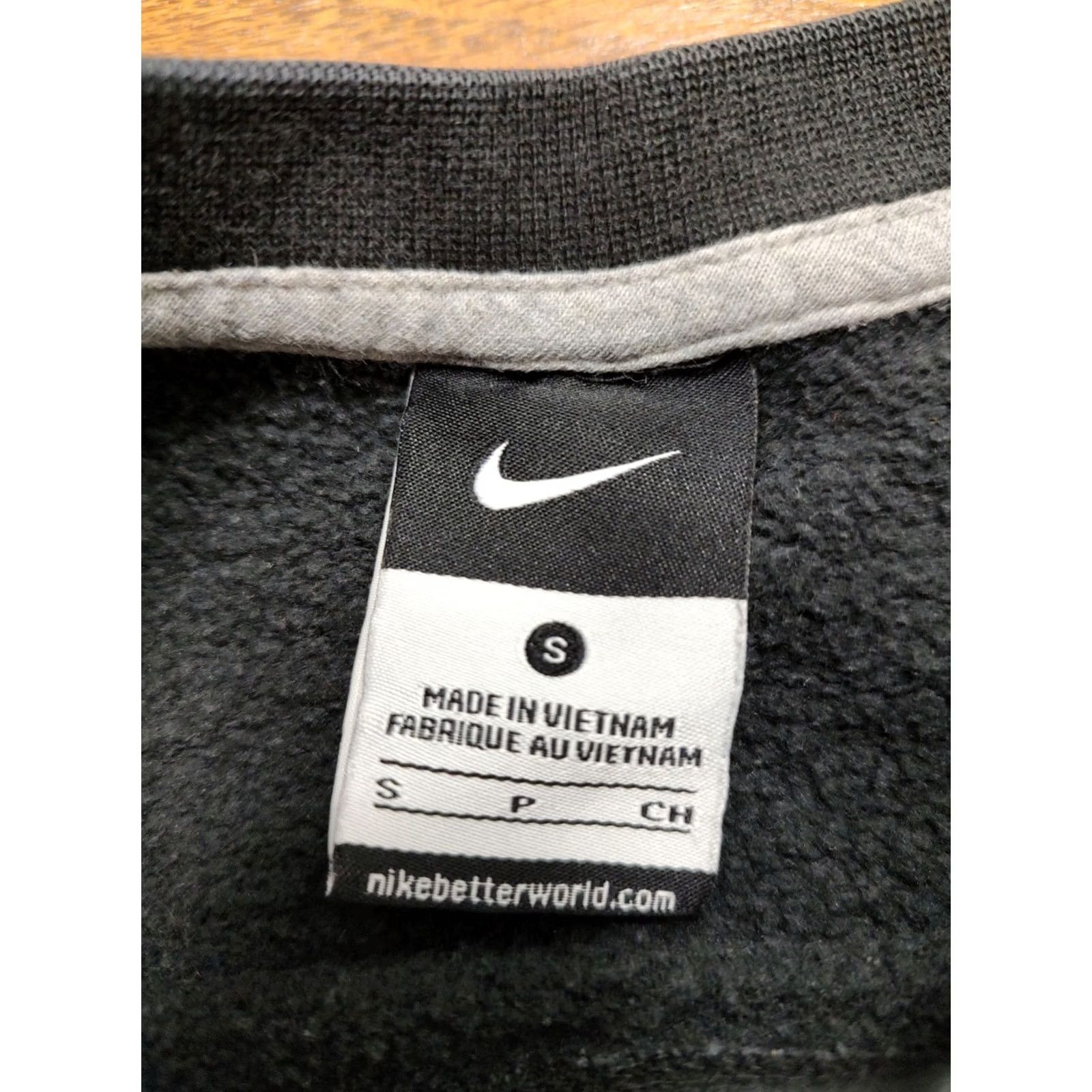 Nike Nike Volleyball Center Swoosh Crewneck Sweatshirt Small Pullover Long Sleeve Men Black Size US S / EU 44-46 / 1 - 5 Thumbnail