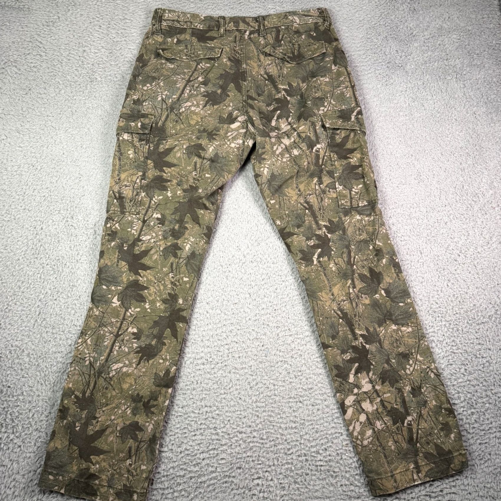 Old Navy VINTAGE Old Navy Tree Camo Cargo Pants Mens 32x32 Green Straight Built-In Flex Utility Mens Size US 32 / EU 48 - 6 Thumbnail