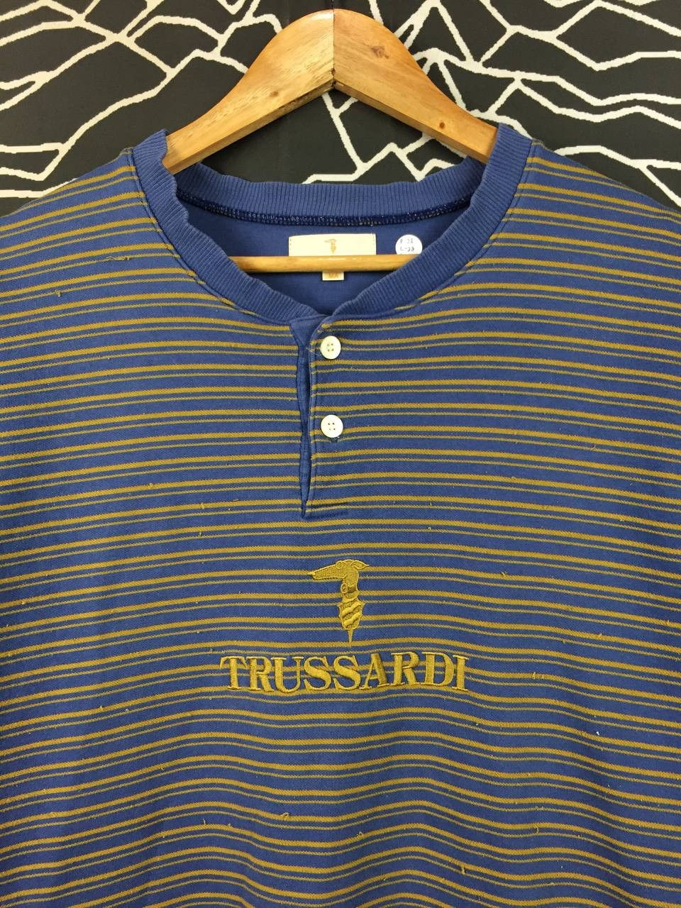 Trussardi Vtg 90s Trussardi Embroidered Logo Striped Henley Tee Size US XL / EU 56 / 4 - 3 Thumbnail