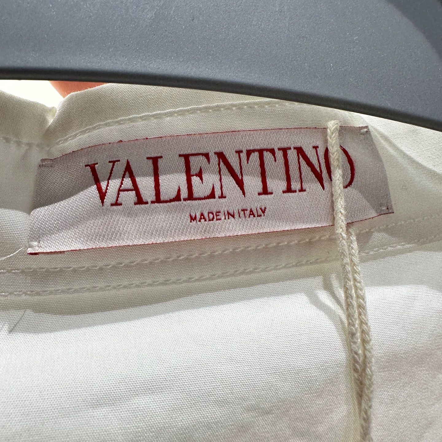Valentino Valentino jan767 cotton irregular longsleeve IT42 shirt Size M / US 6-8 / IT 42-44 - 3 Thumbnail